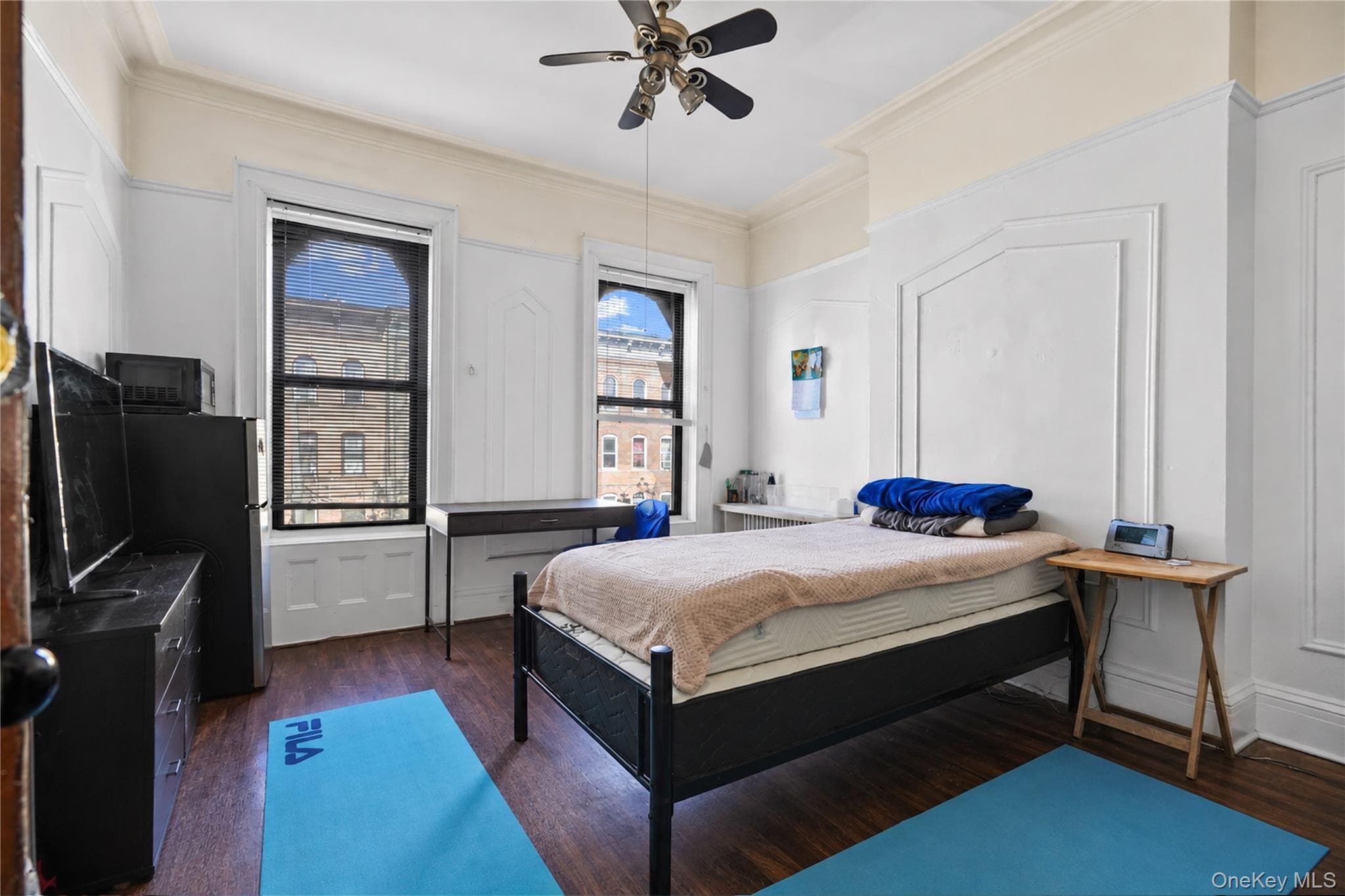 430 Bleecker Street thumbnail 11