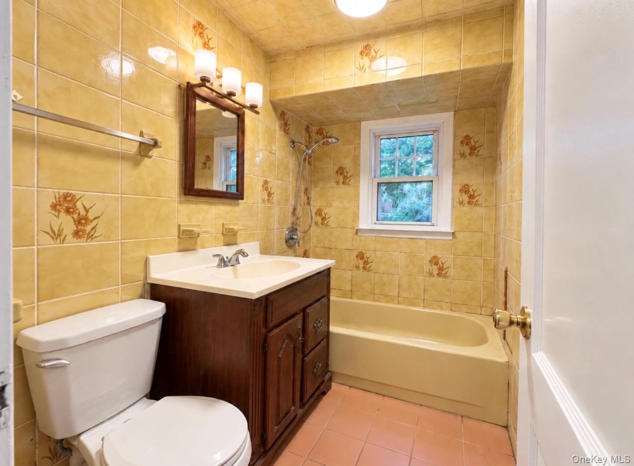 411 Howells Road thumbnail 9