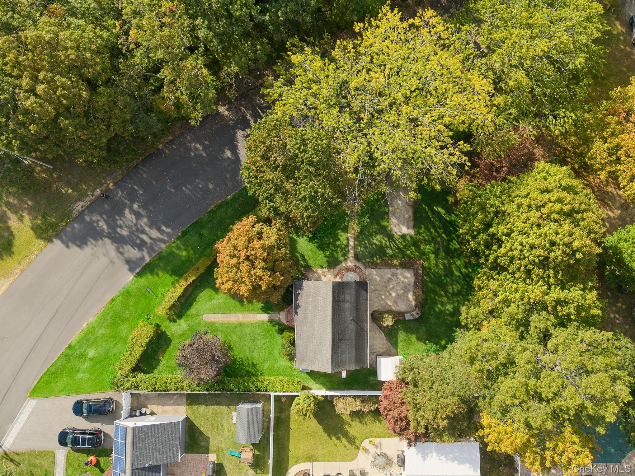 411 Howells Road thumbnail 31