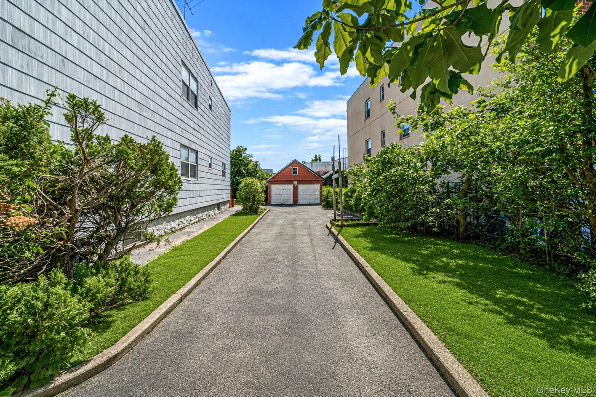 52-67 72nd Street thumbnail 15