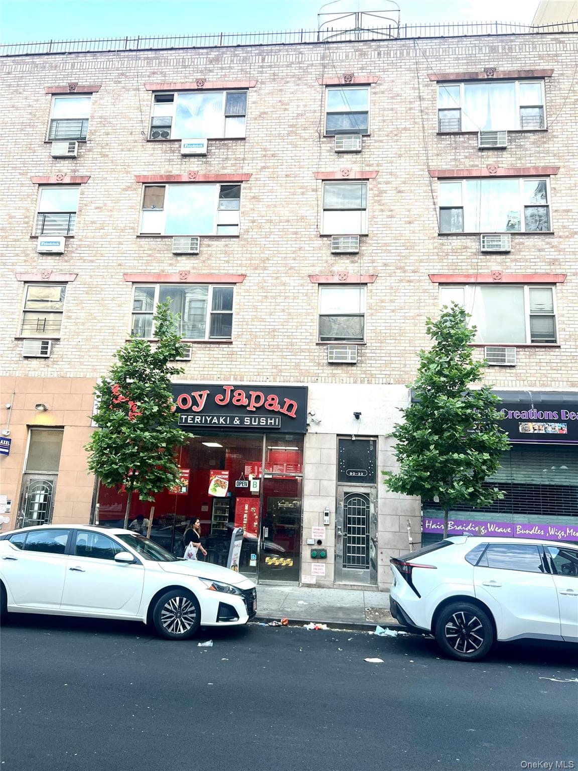 9022 161st Street thumbnail 2