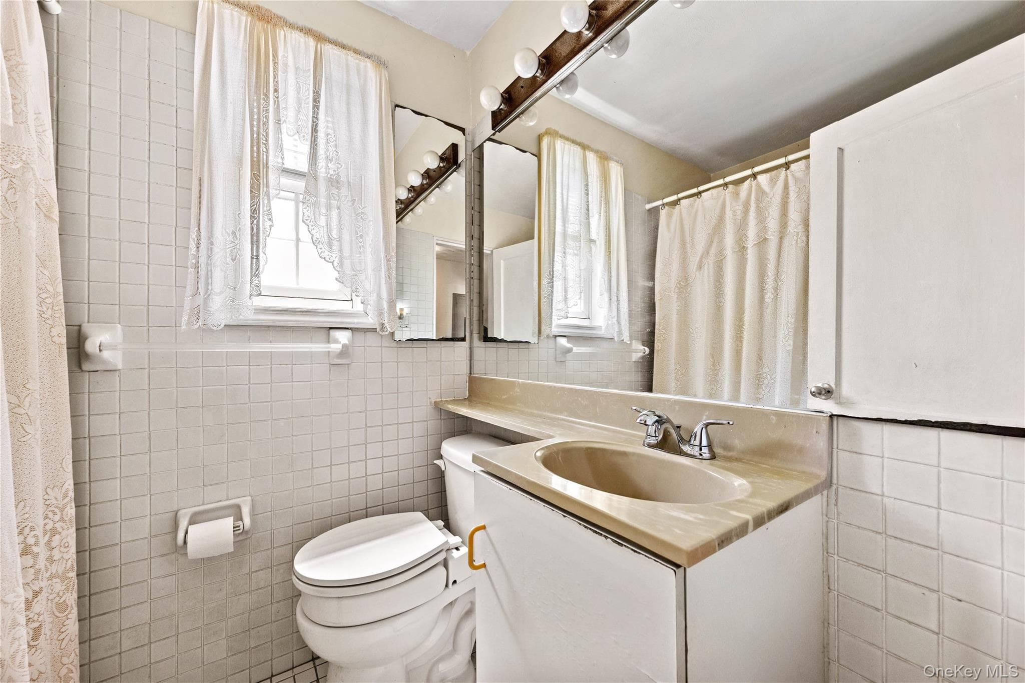 223-52 65th Avenue Unit: 52B thumbnail 13