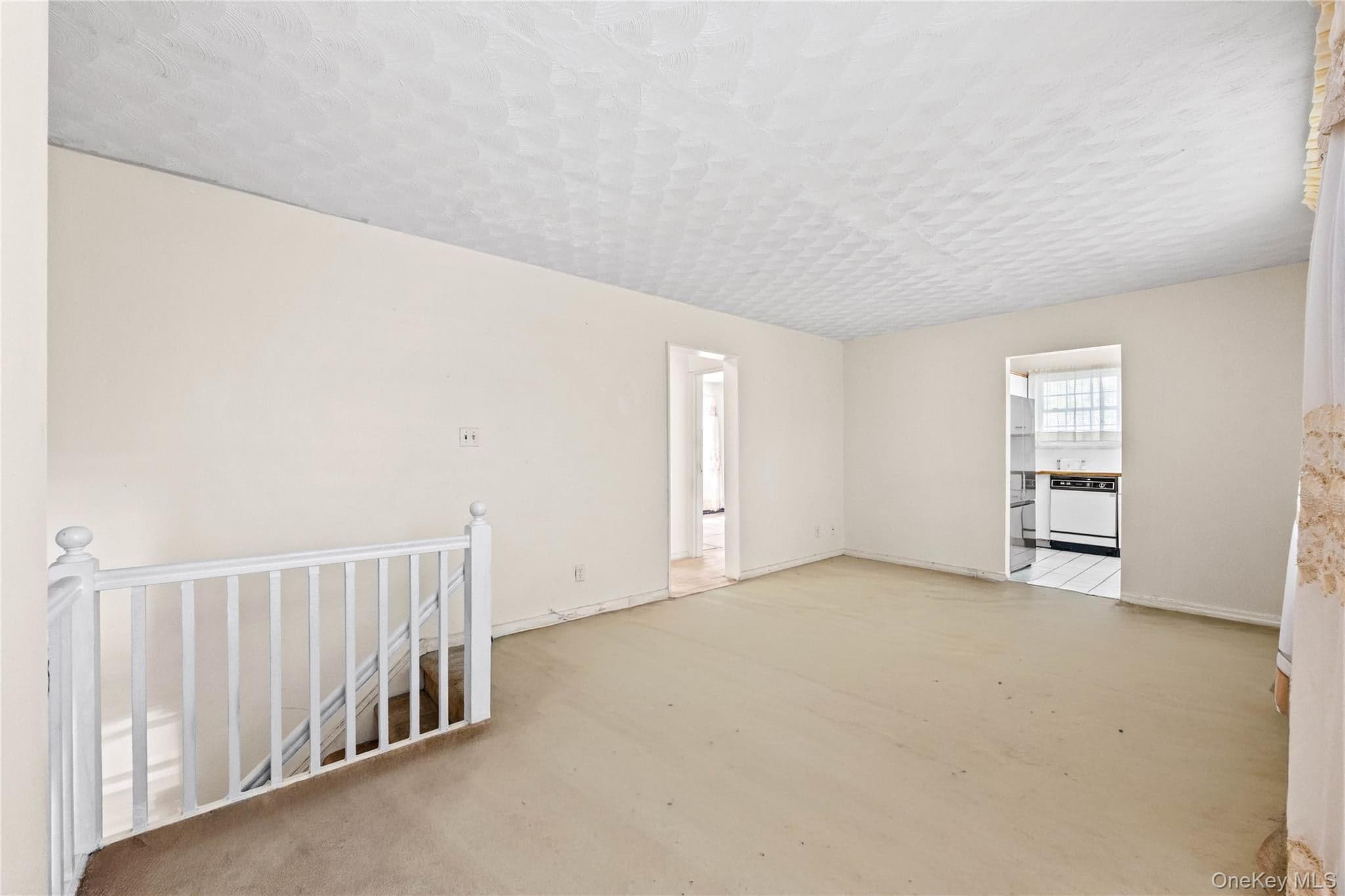 223-52 65th Avenue Unit: 52B thumbnail 4