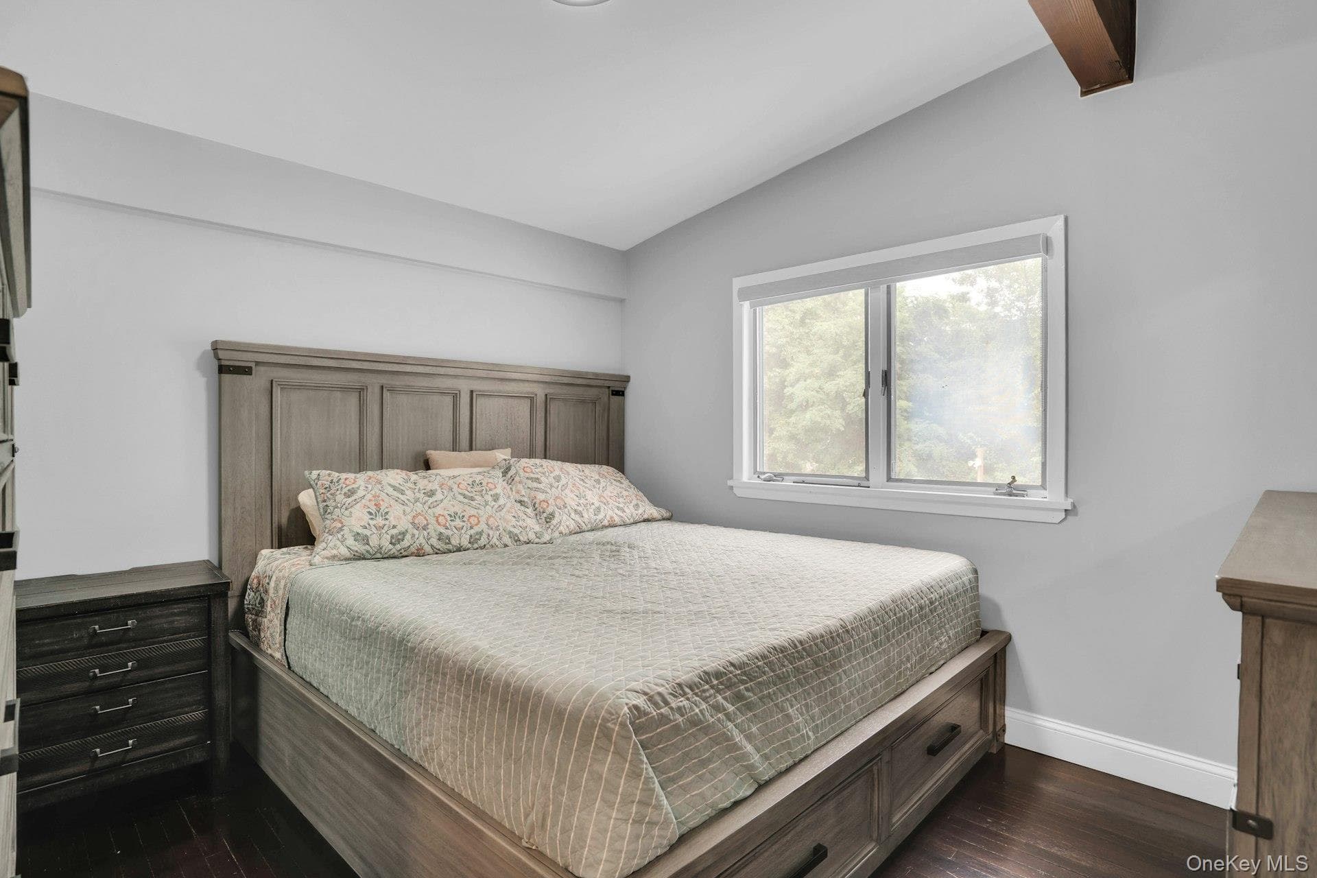 764 Vanderbilt Parkway thumbnail 31