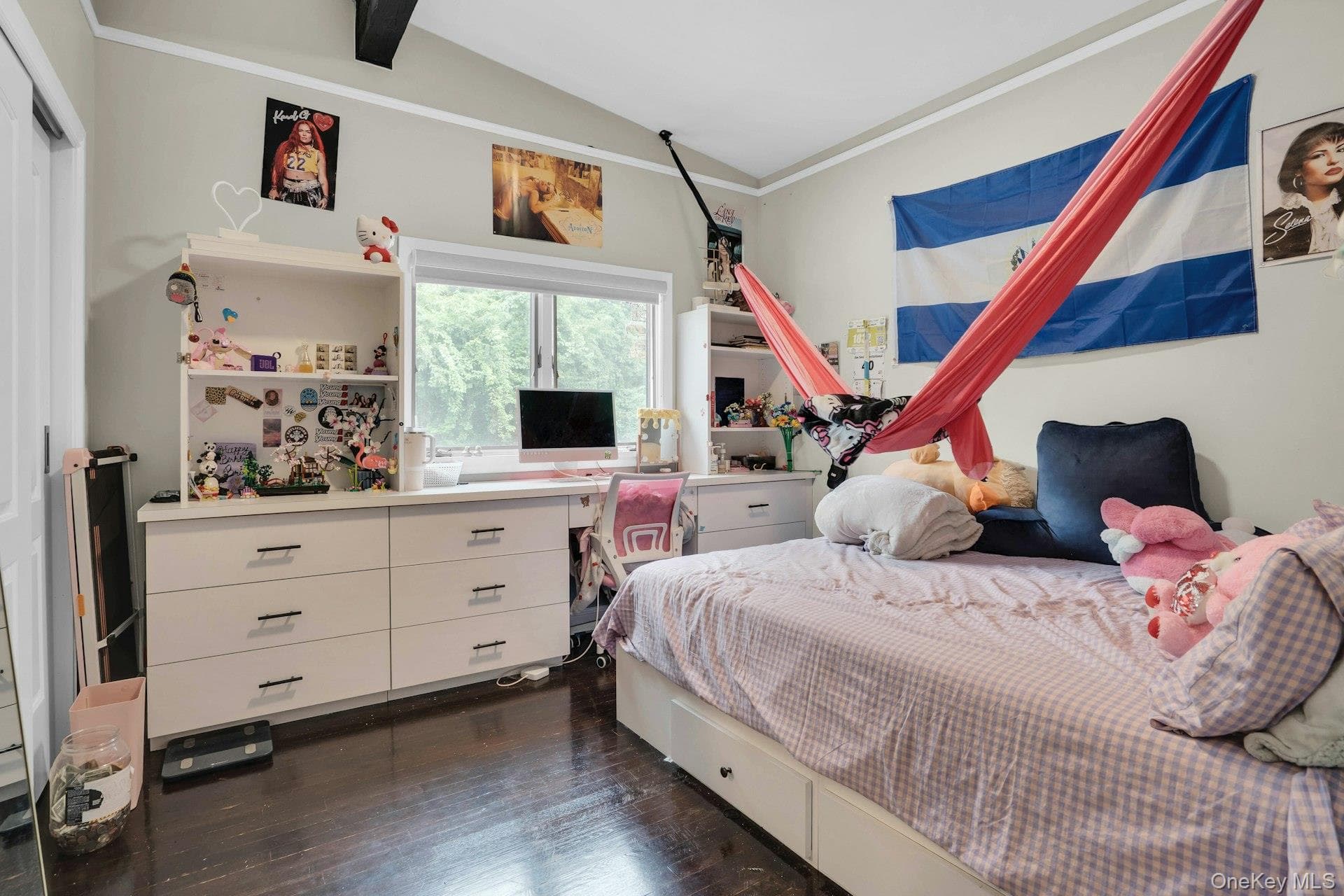 764 Vanderbilt Parkway thumbnail 34