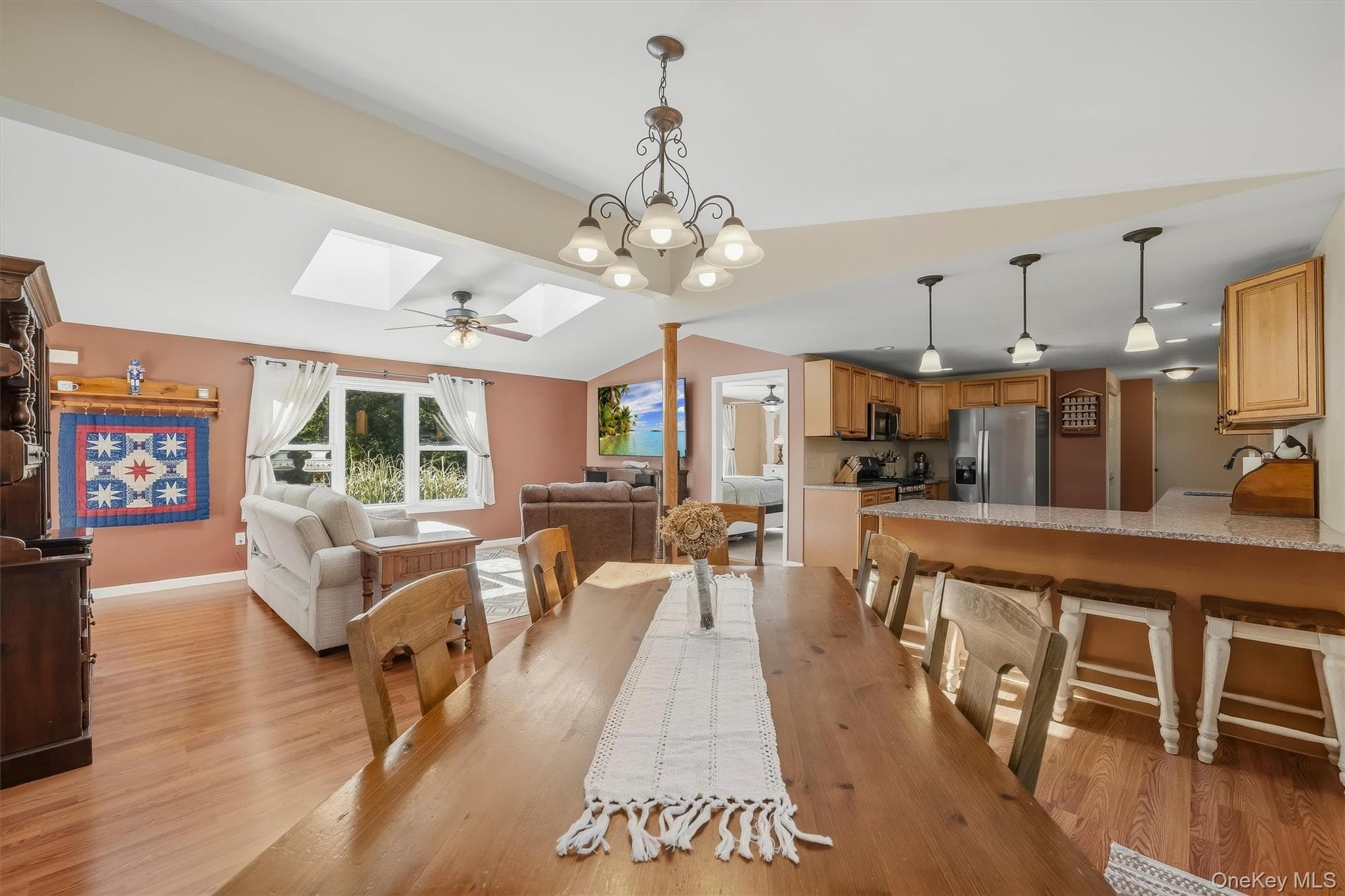 97 Heselton Drive thumbnail 12