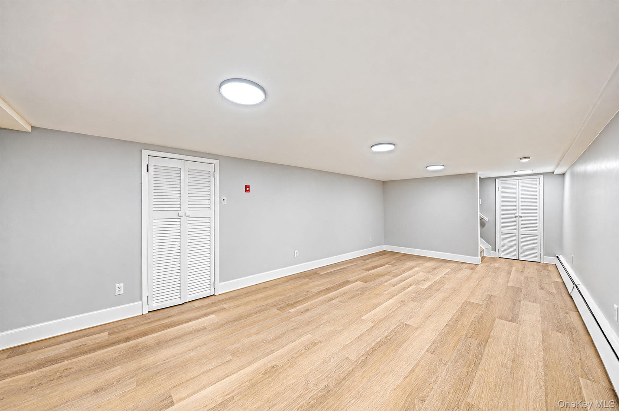745 Anderson Avenue thumbnail 30