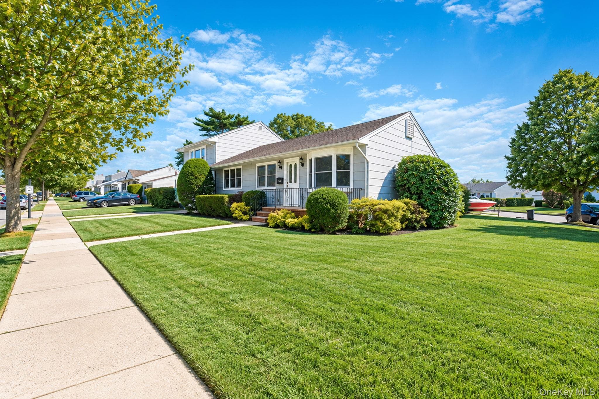 745 Anderson Avenue thumbnail 36