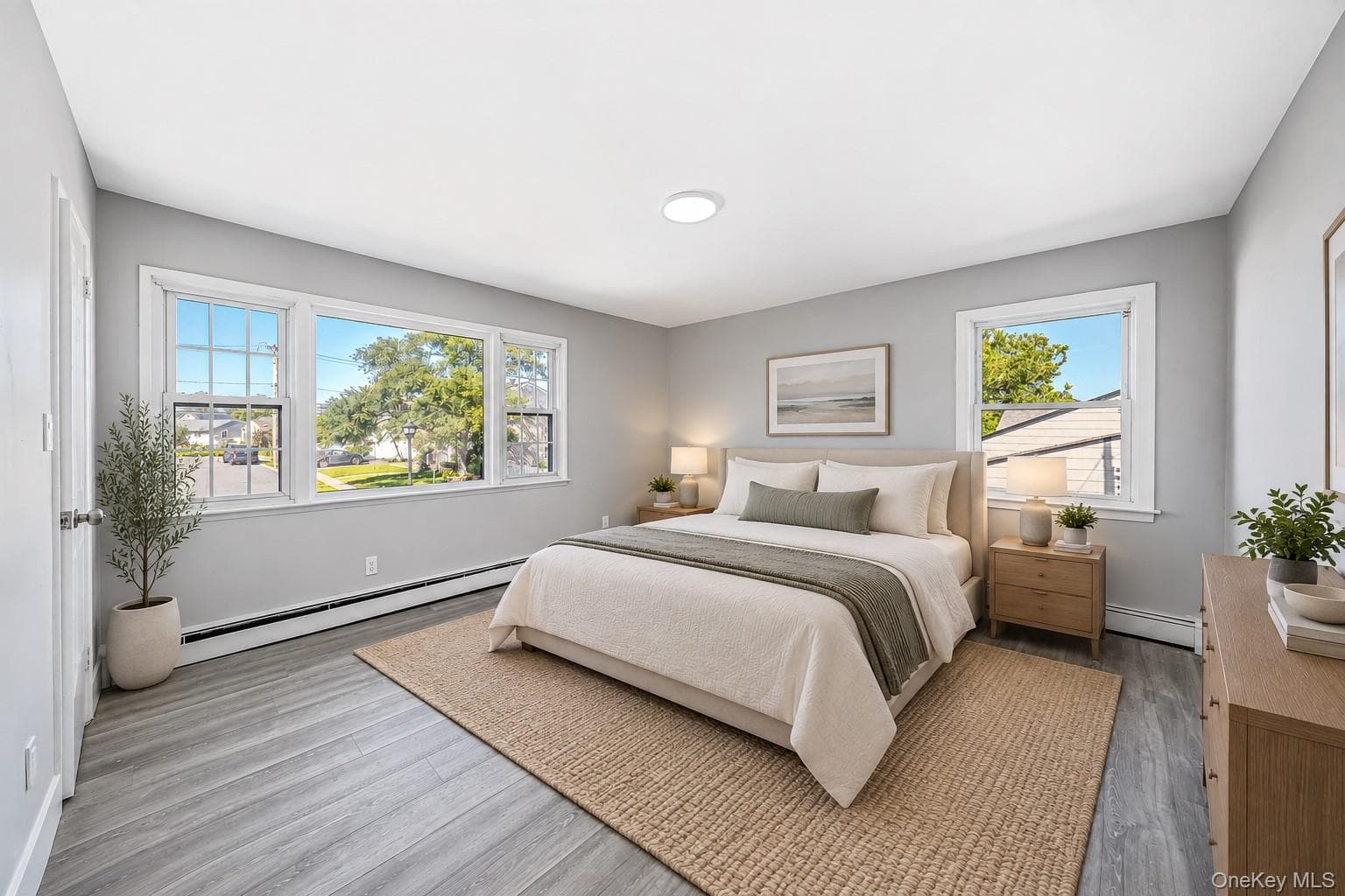 745 Anderson Avenue thumbnail 15