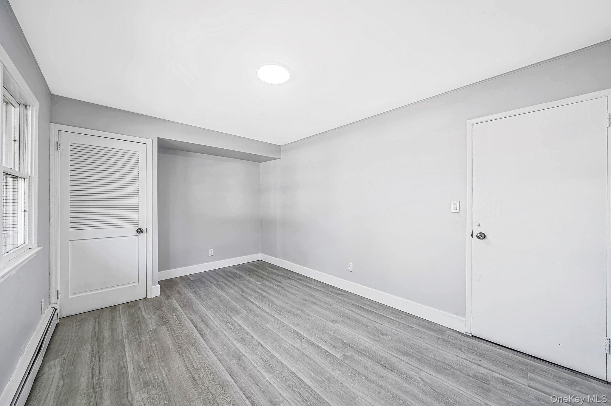 745 Anderson Avenue thumbnail 18