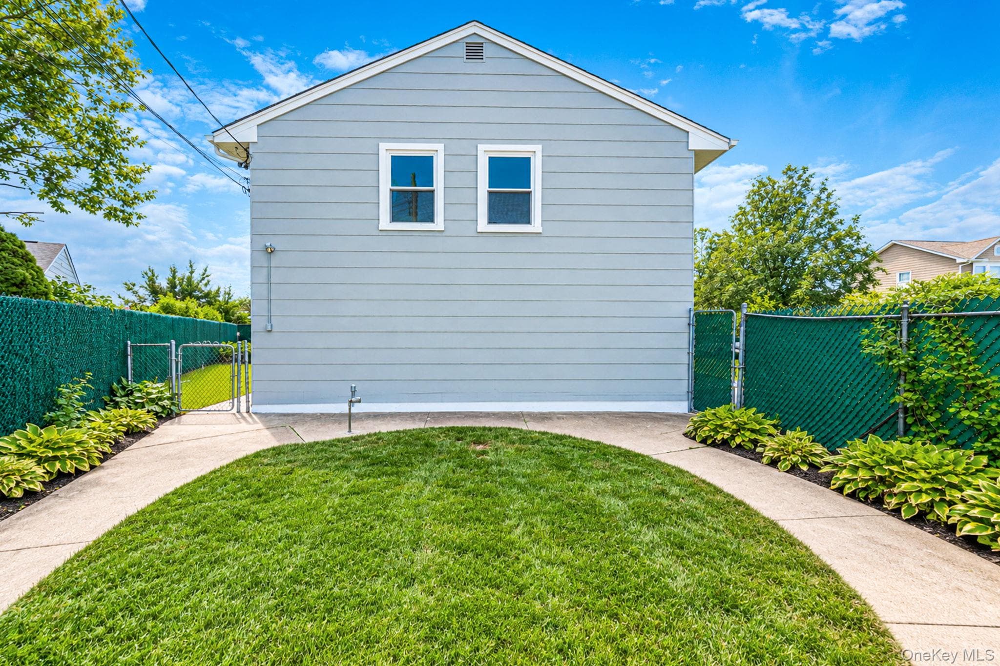 745 Anderson Avenue thumbnail 44