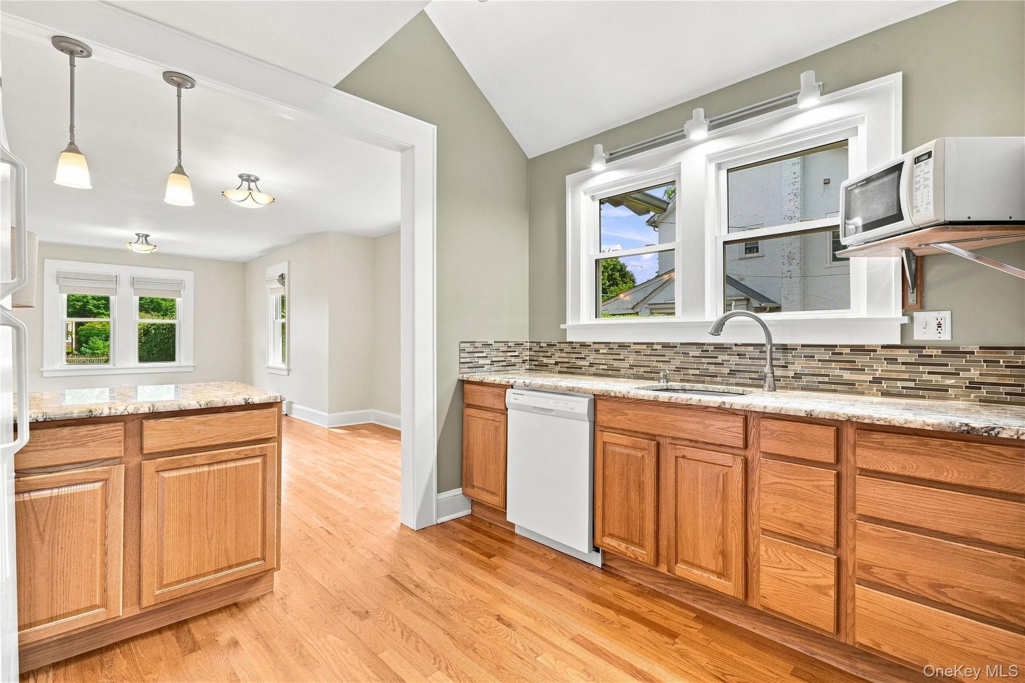 56 Washington Avenue thumbnail 14