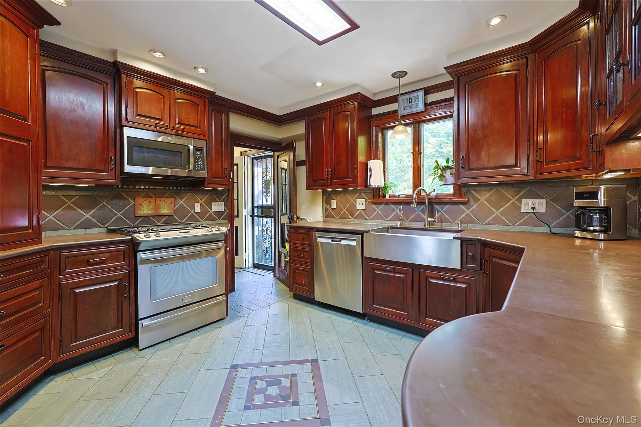 3 Crestwood Place thumbnail 5