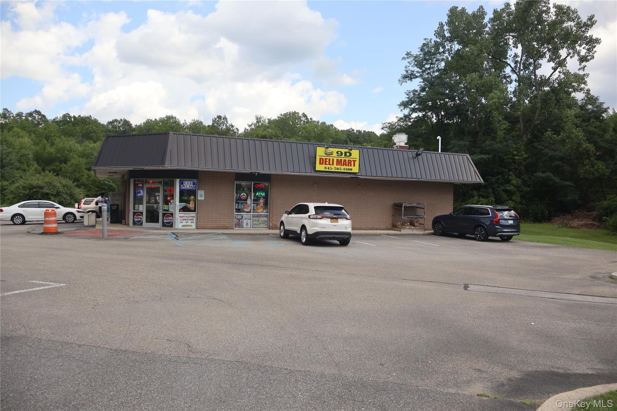 2048 Route 9d photo 1
