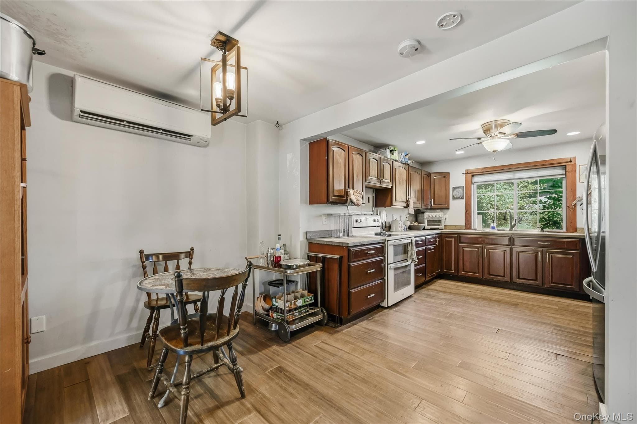 66 Silver Spring Road thumbnail 10