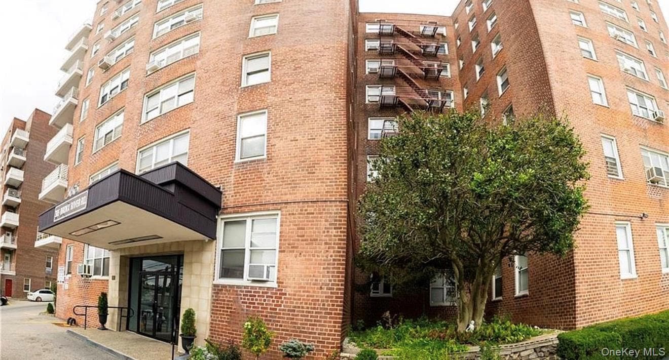 365 Bronx River Road Unit: 4B thumbnail 2