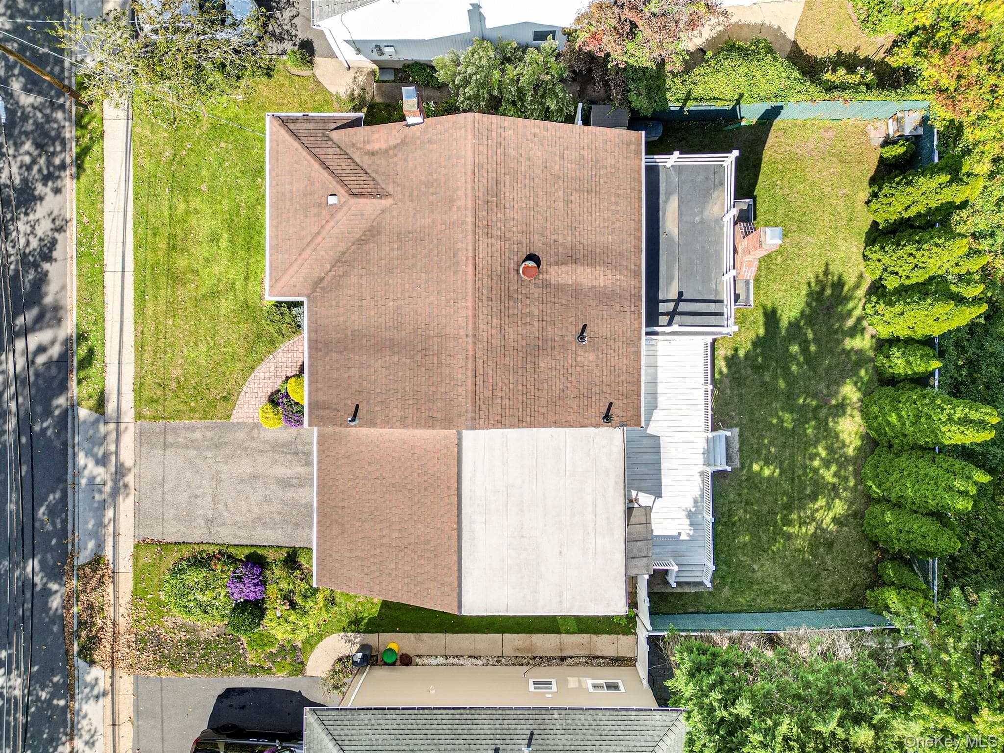 17 Lafayette Drive thumbnail 4