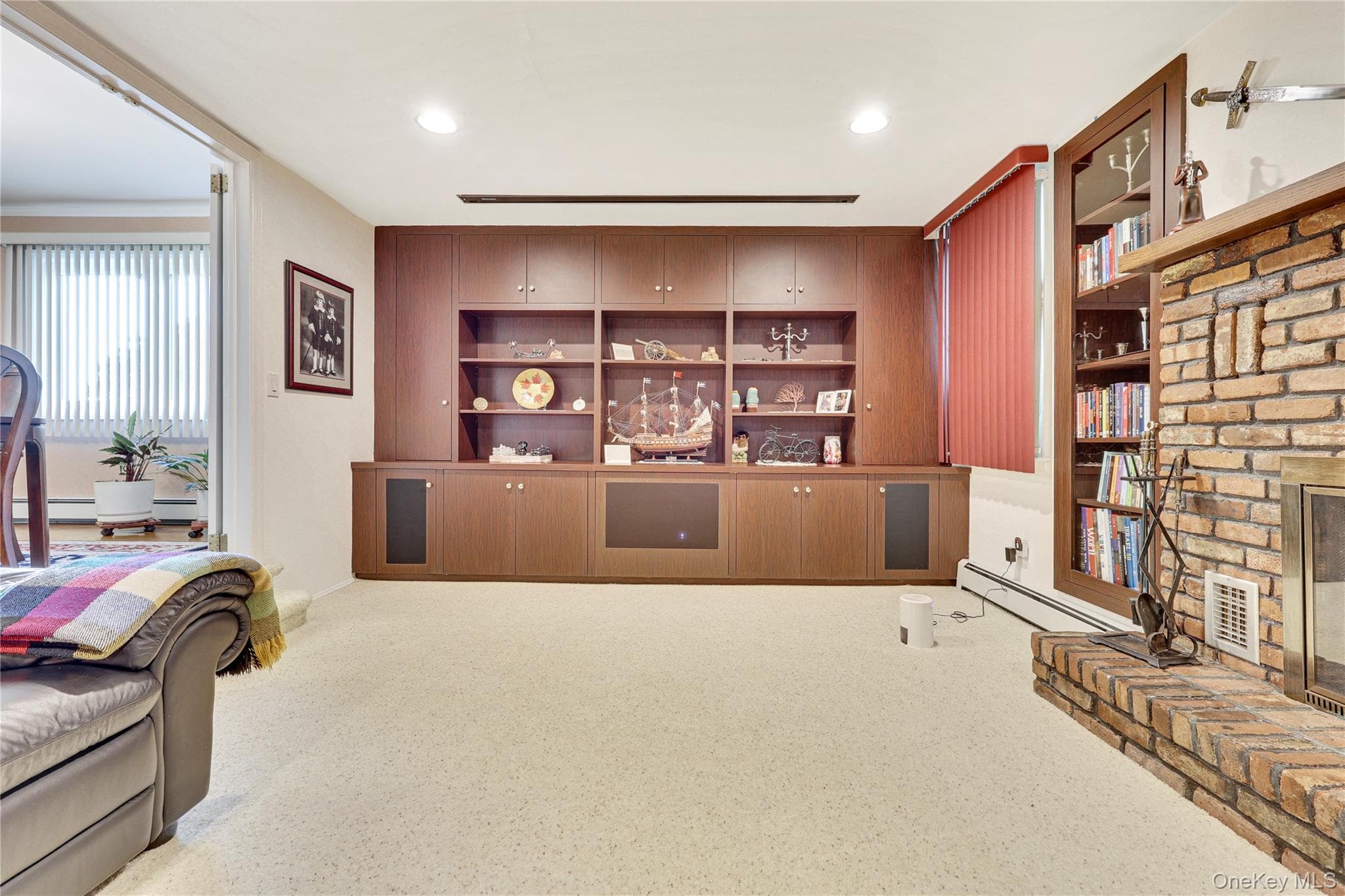 17 Lafayette Drive thumbnail 9