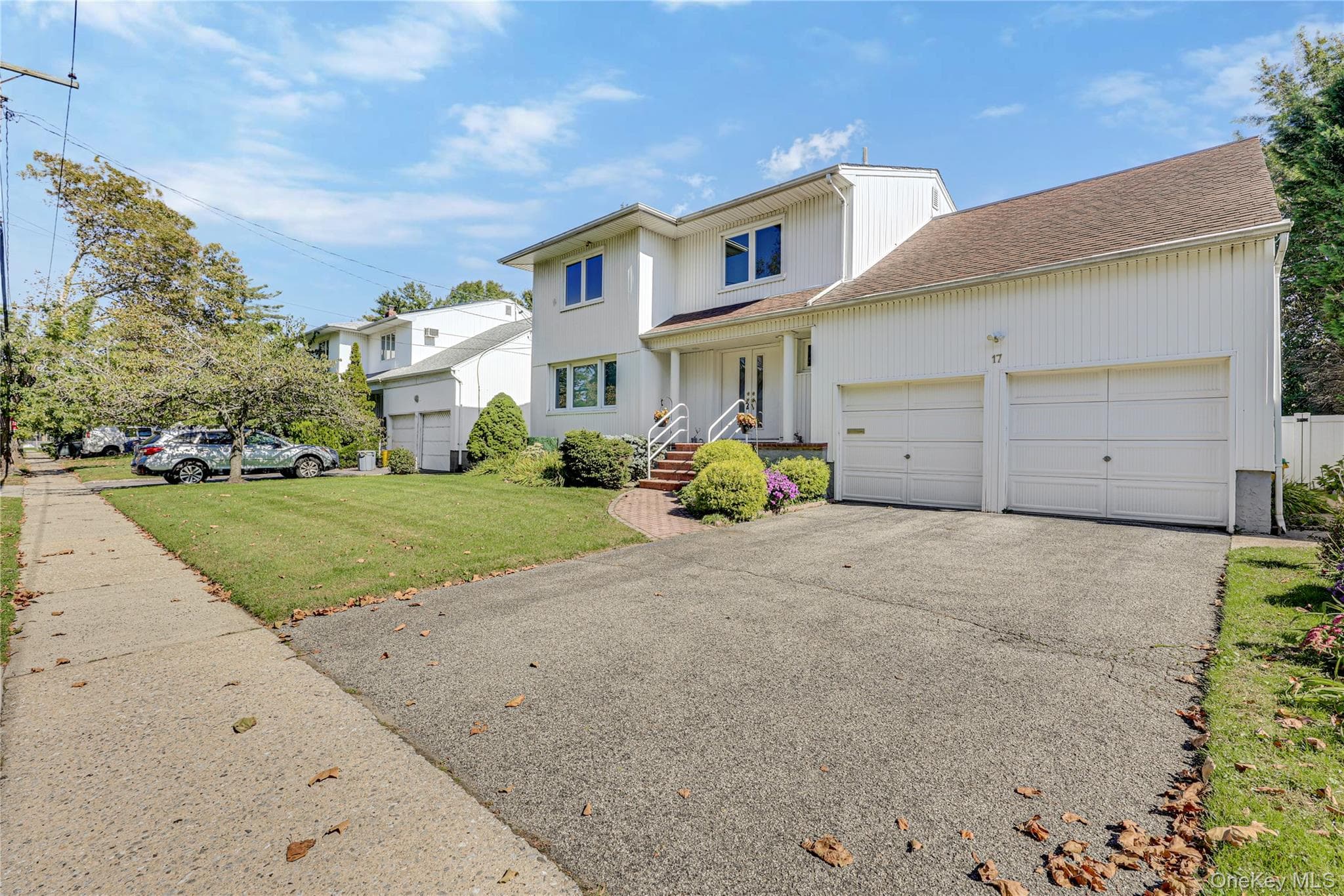 17 Lafayette Drive thumbnail 3