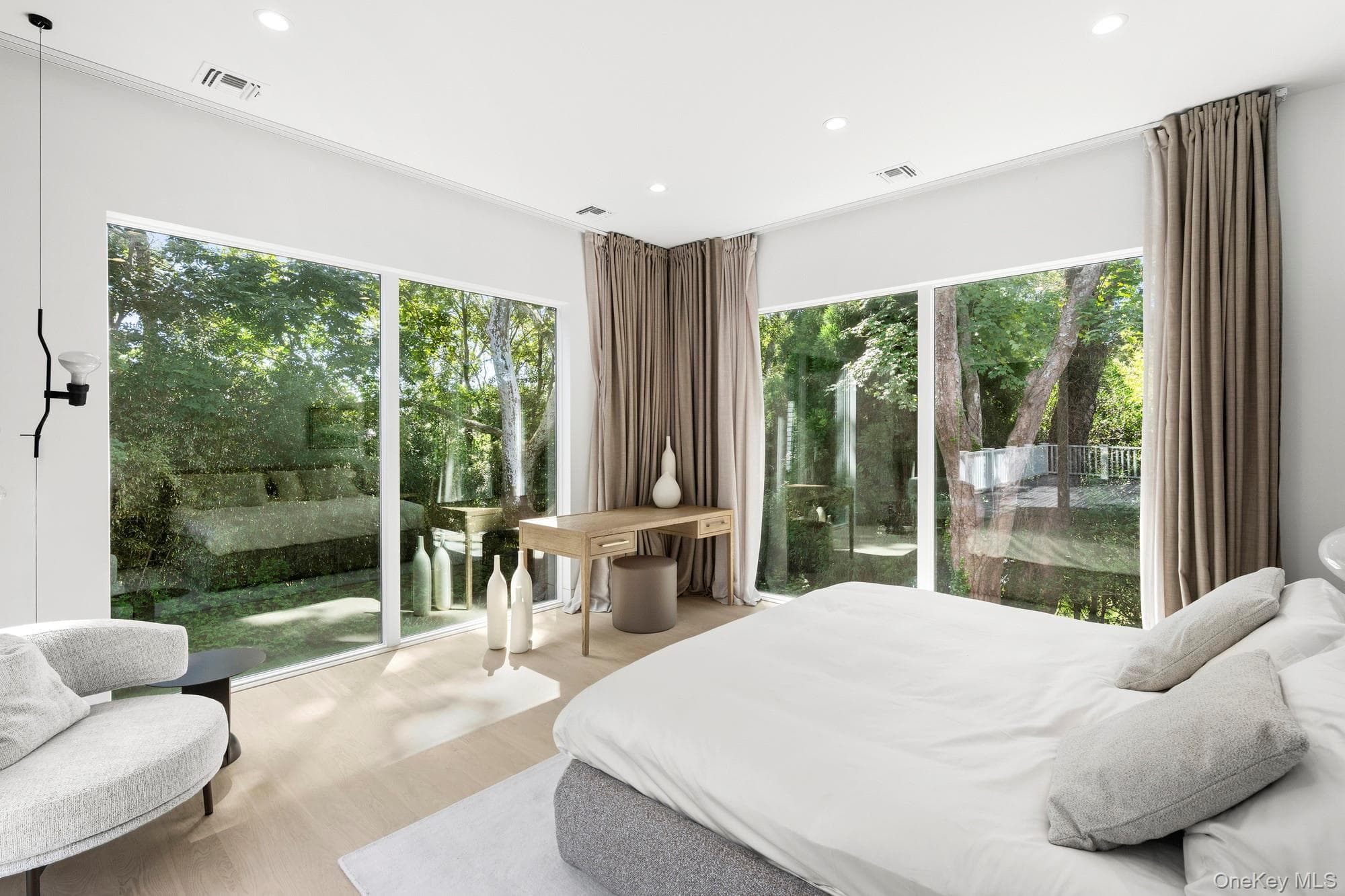 16 Gould Street thumbnail 6