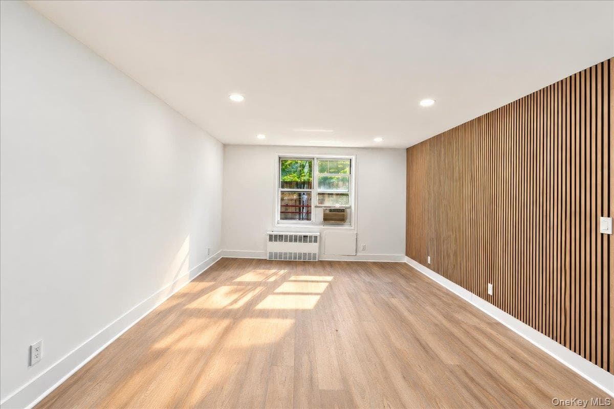 1296 Midland Avenue Unit: L2 thumbnail 3