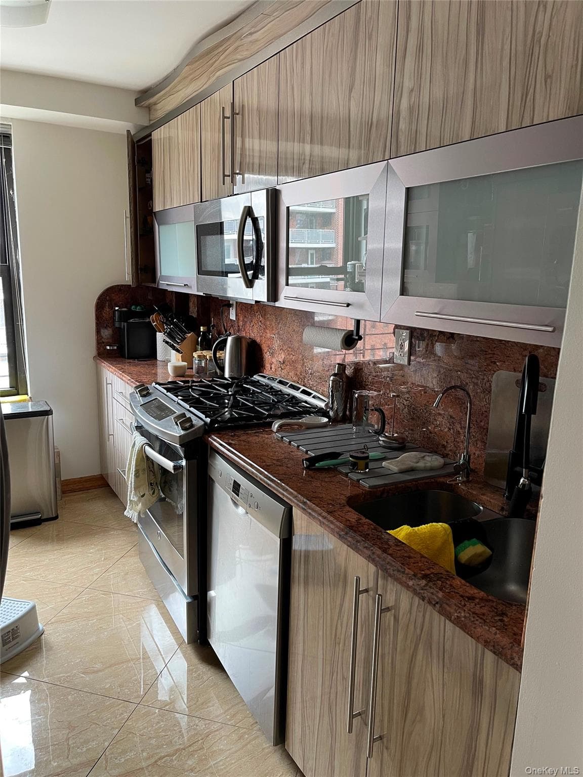 61-35 98th St St Unit: 10D thumbnail 7