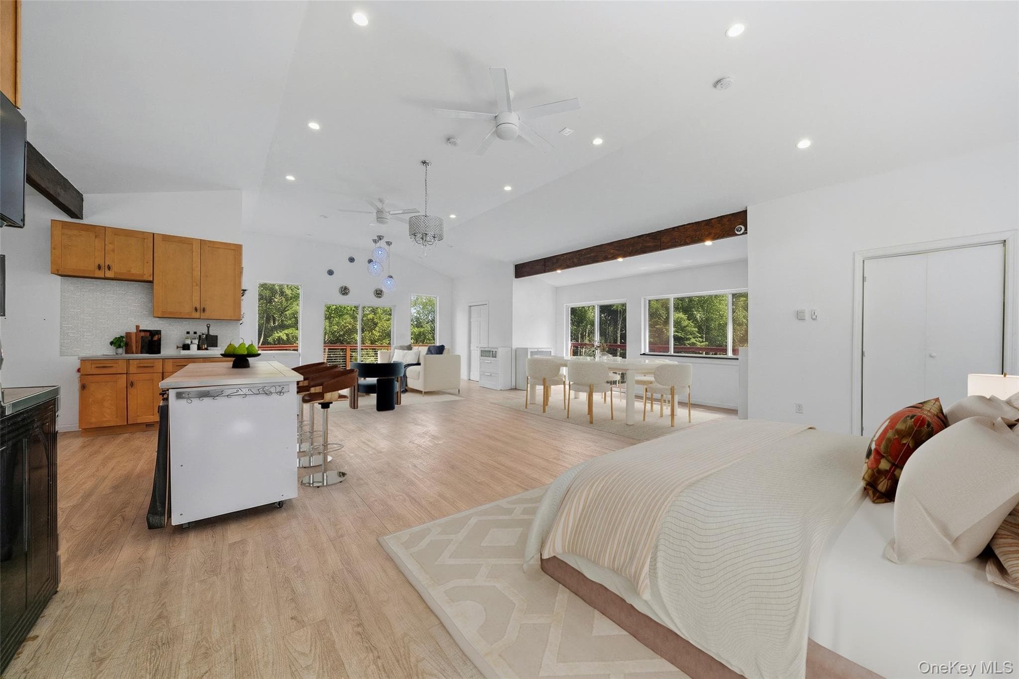 985 Cold Spring Road thumbnail 13