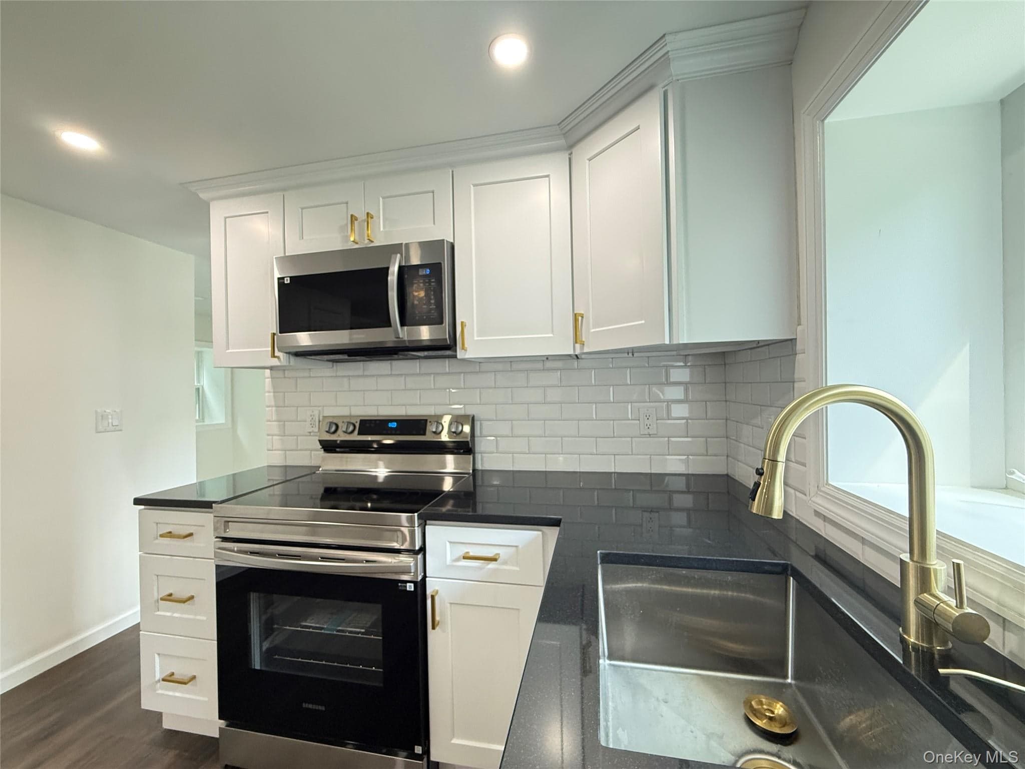 127 Spring Lake Road thumbnail 18