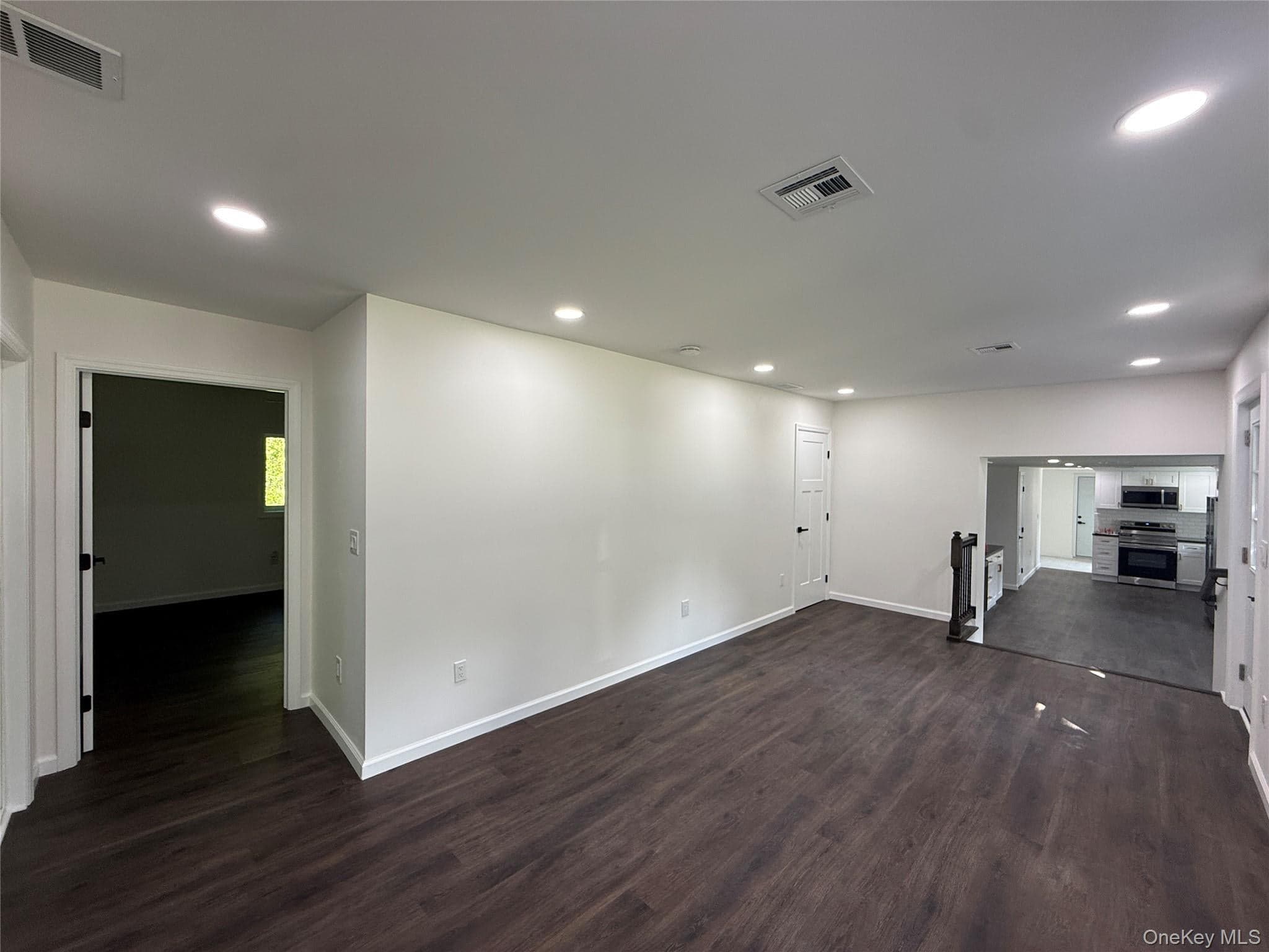 127 Spring Lake Road thumbnail 11