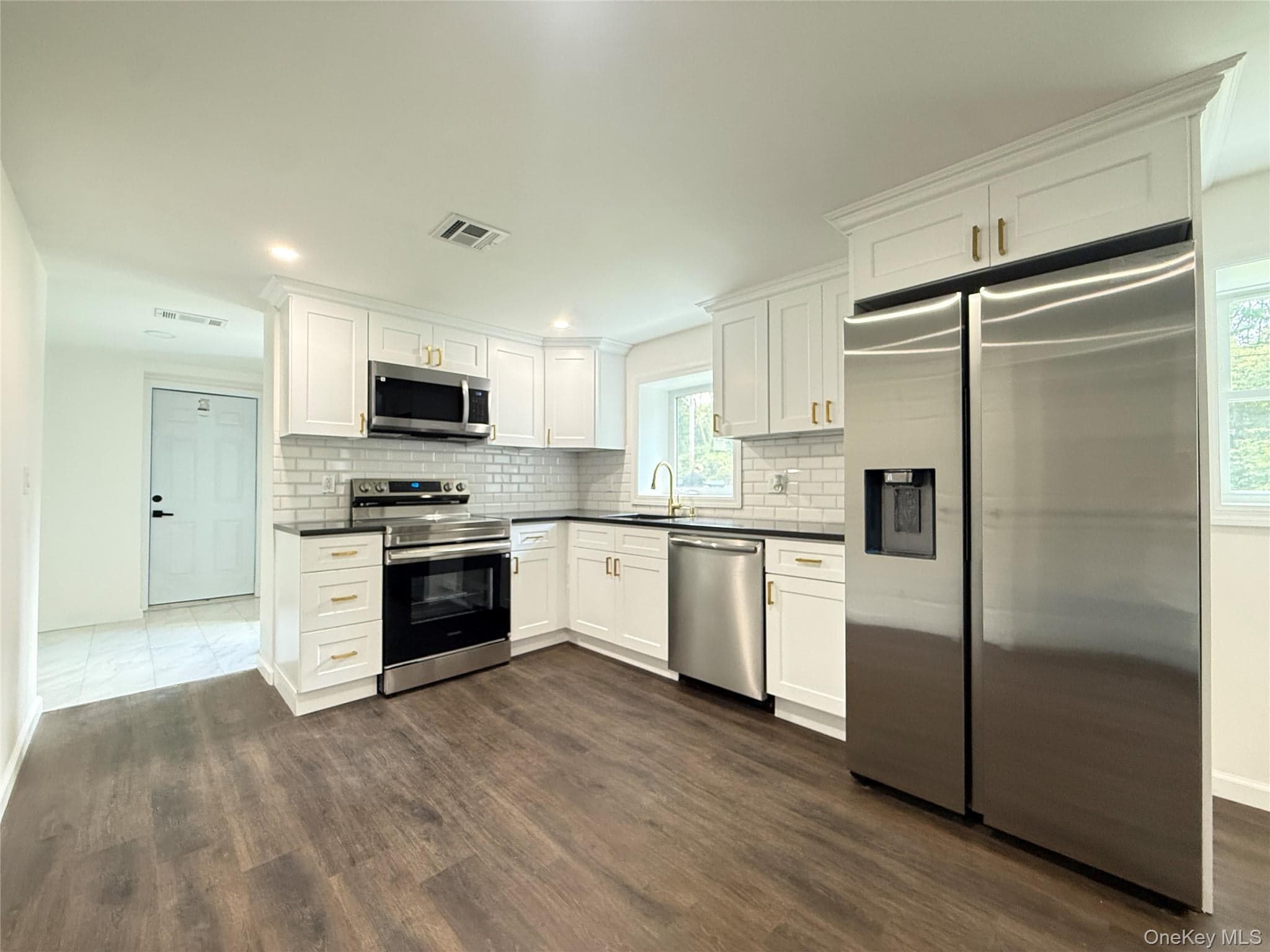 127 Spring Lake Road thumbnail 16