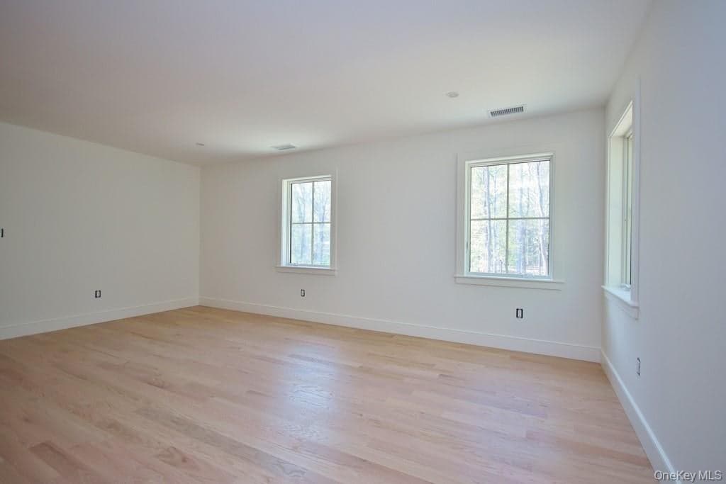 79 Cortlandt Avenue thumbnail 30