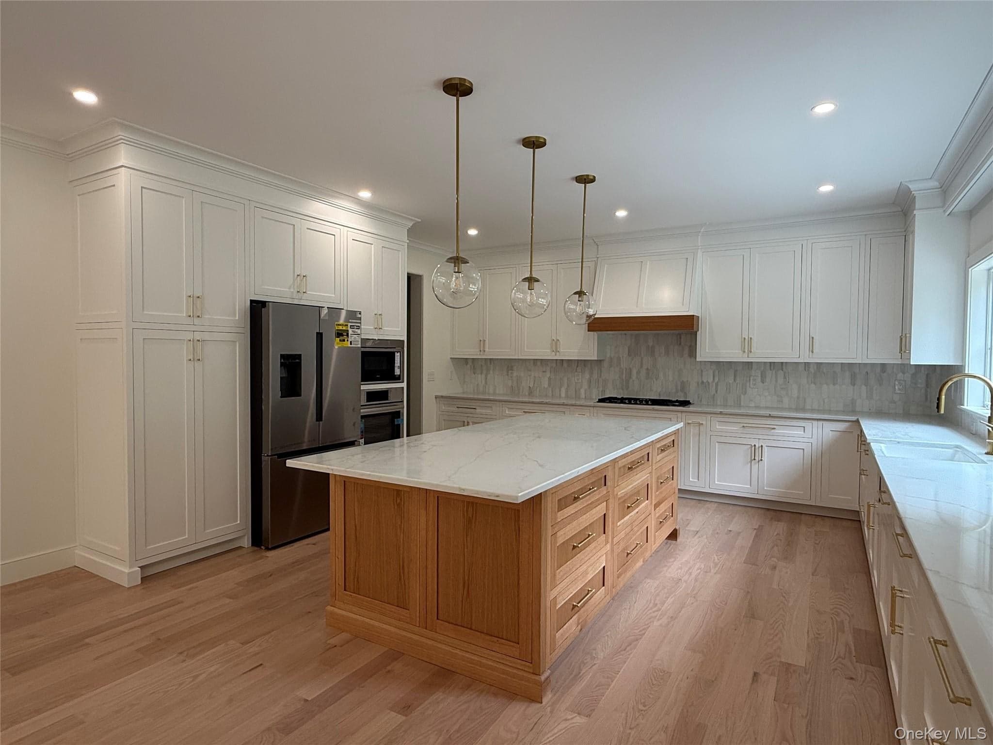 79 Cortlandt Avenue thumbnail 12