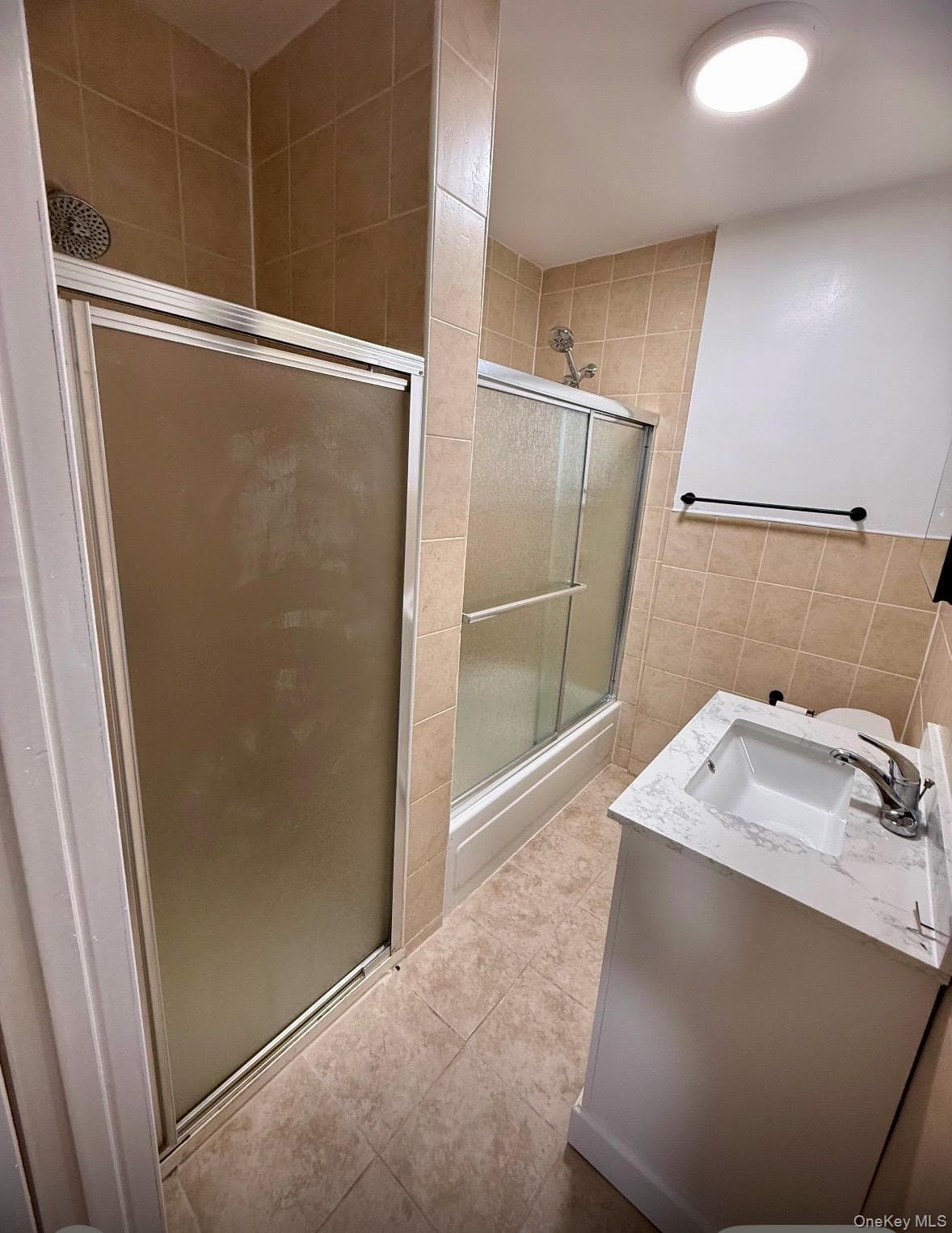 421 Roquette Avenue thumbnail 15