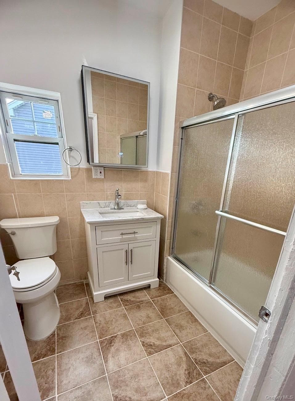 421 Roquette Avenue thumbnail 21