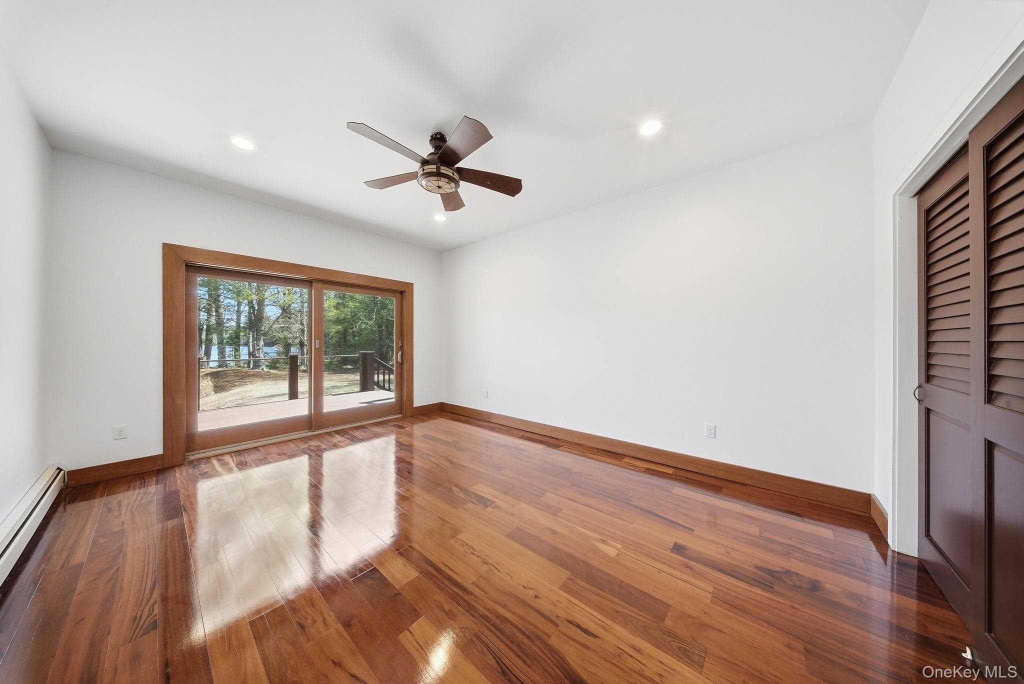 58 Deer Meadow Road thumbnail 16