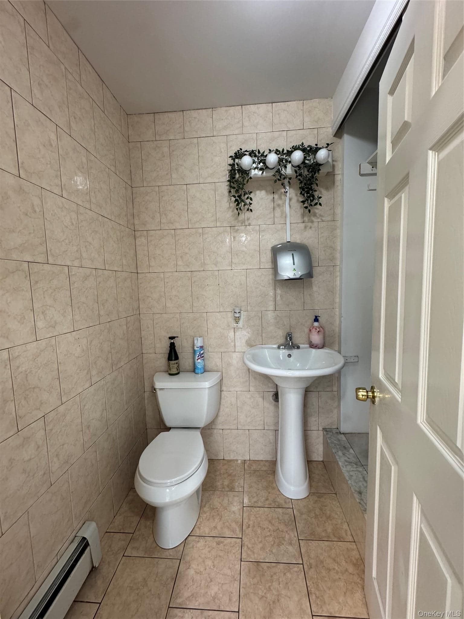 84-26 Grand Ave Ave Unit: 1 thumbnail 8