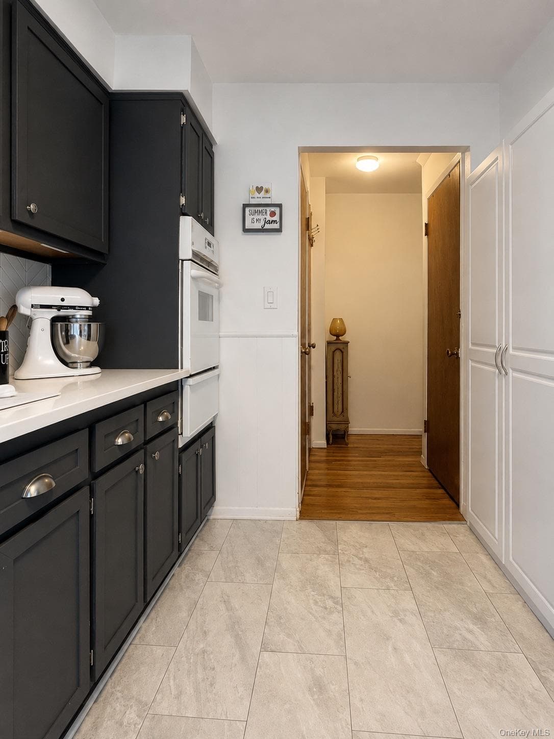 1340 Mac Donough Place thumbnail 6