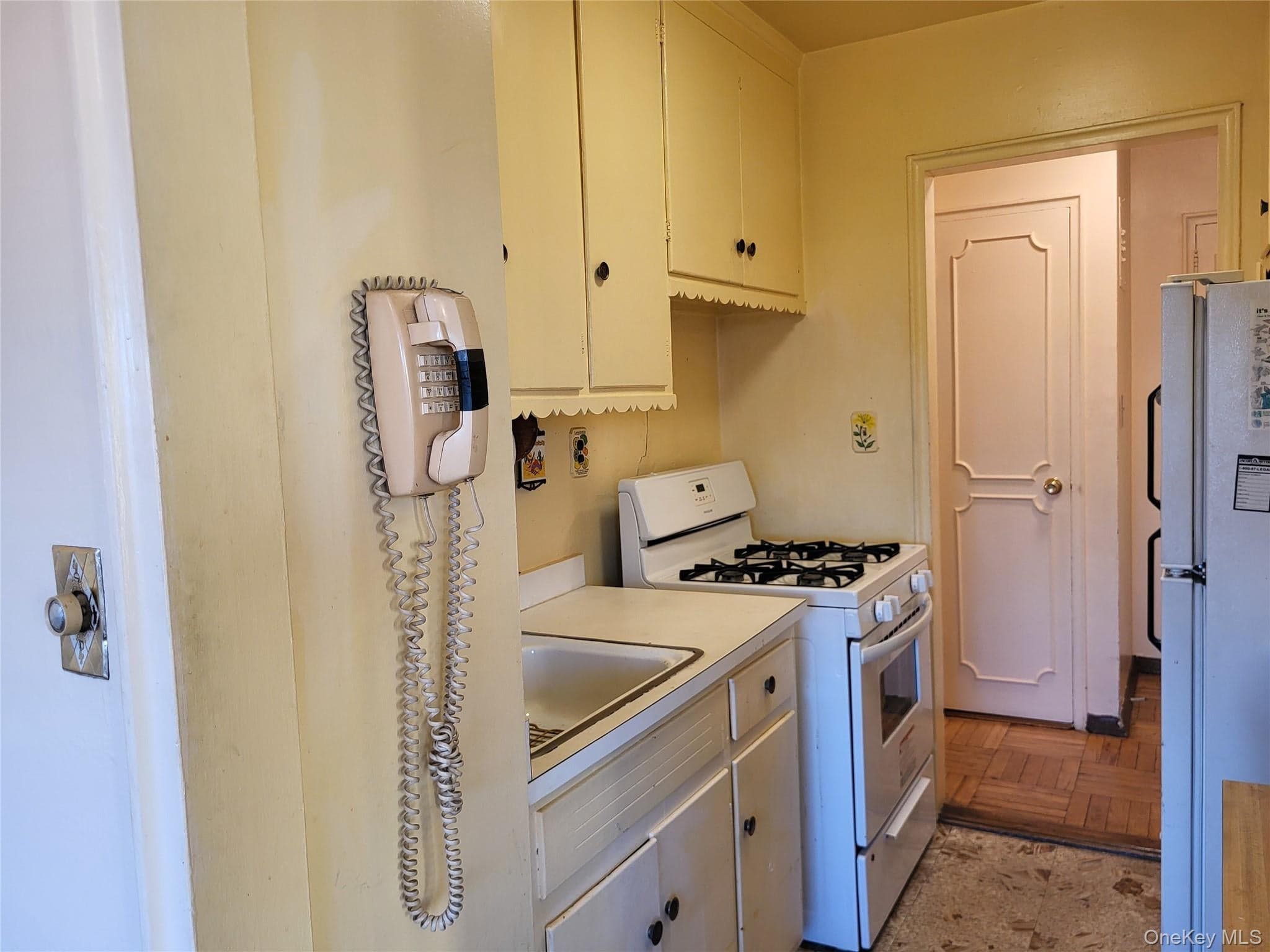 3131 Grand Concourse Unit: 8H thumbnail 17