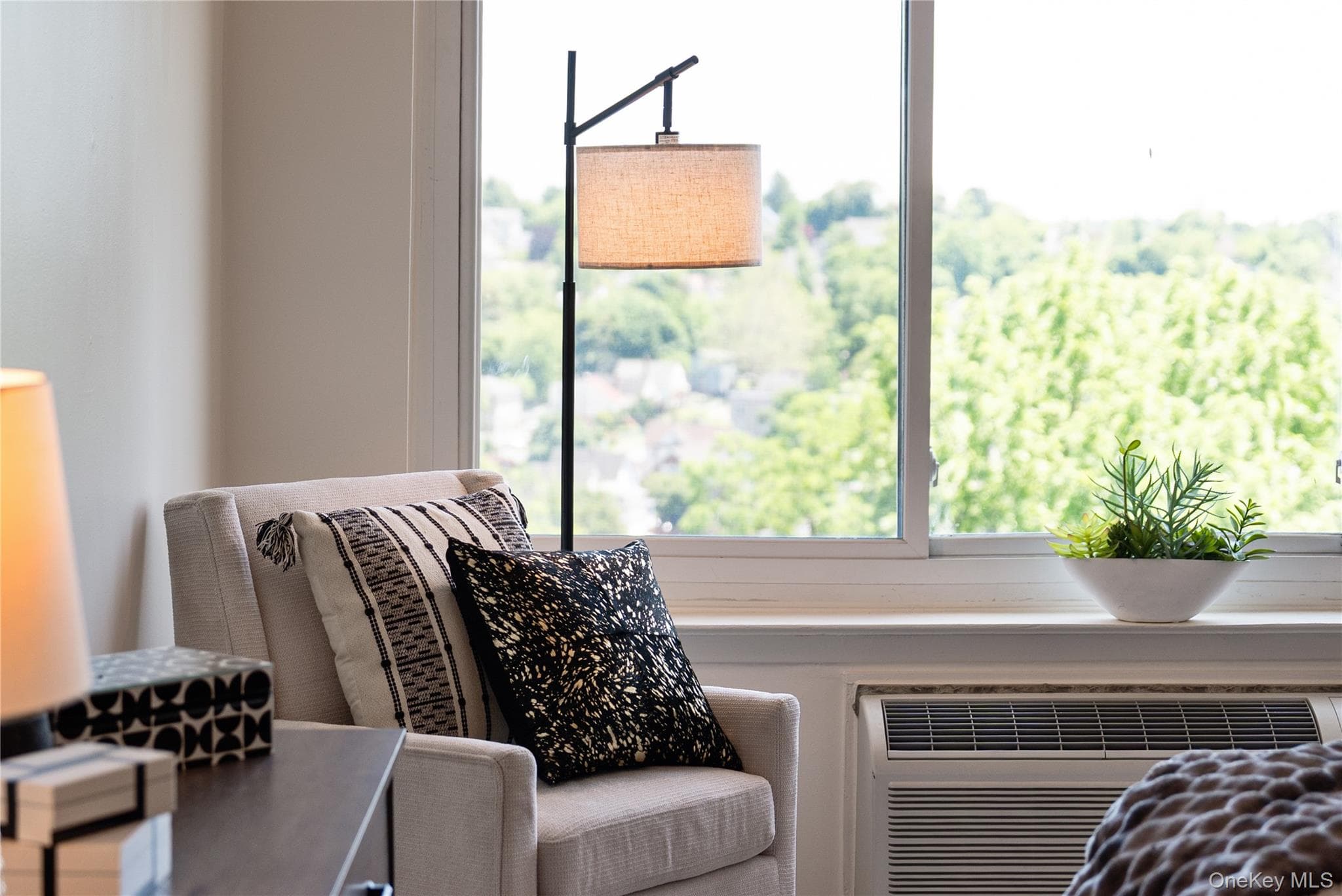 500 High Point Drive Unit: 707 thumbnail 23