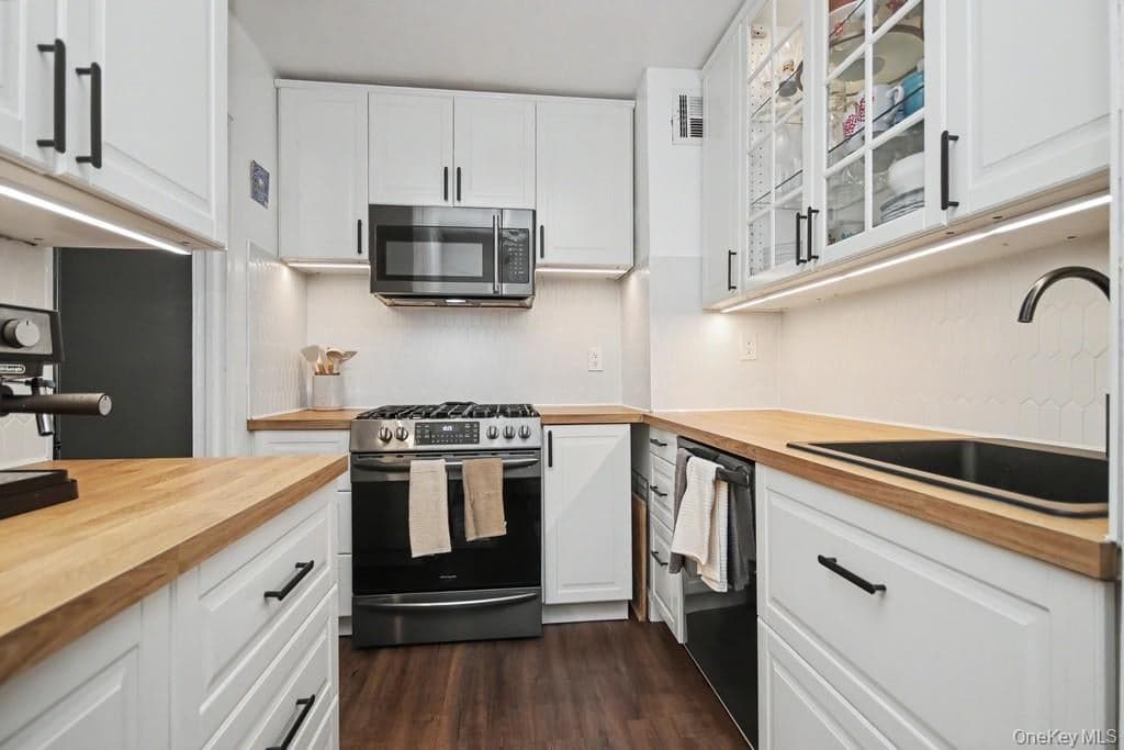 119 S Highland Avenue Unit: 5E thumbnail 5
