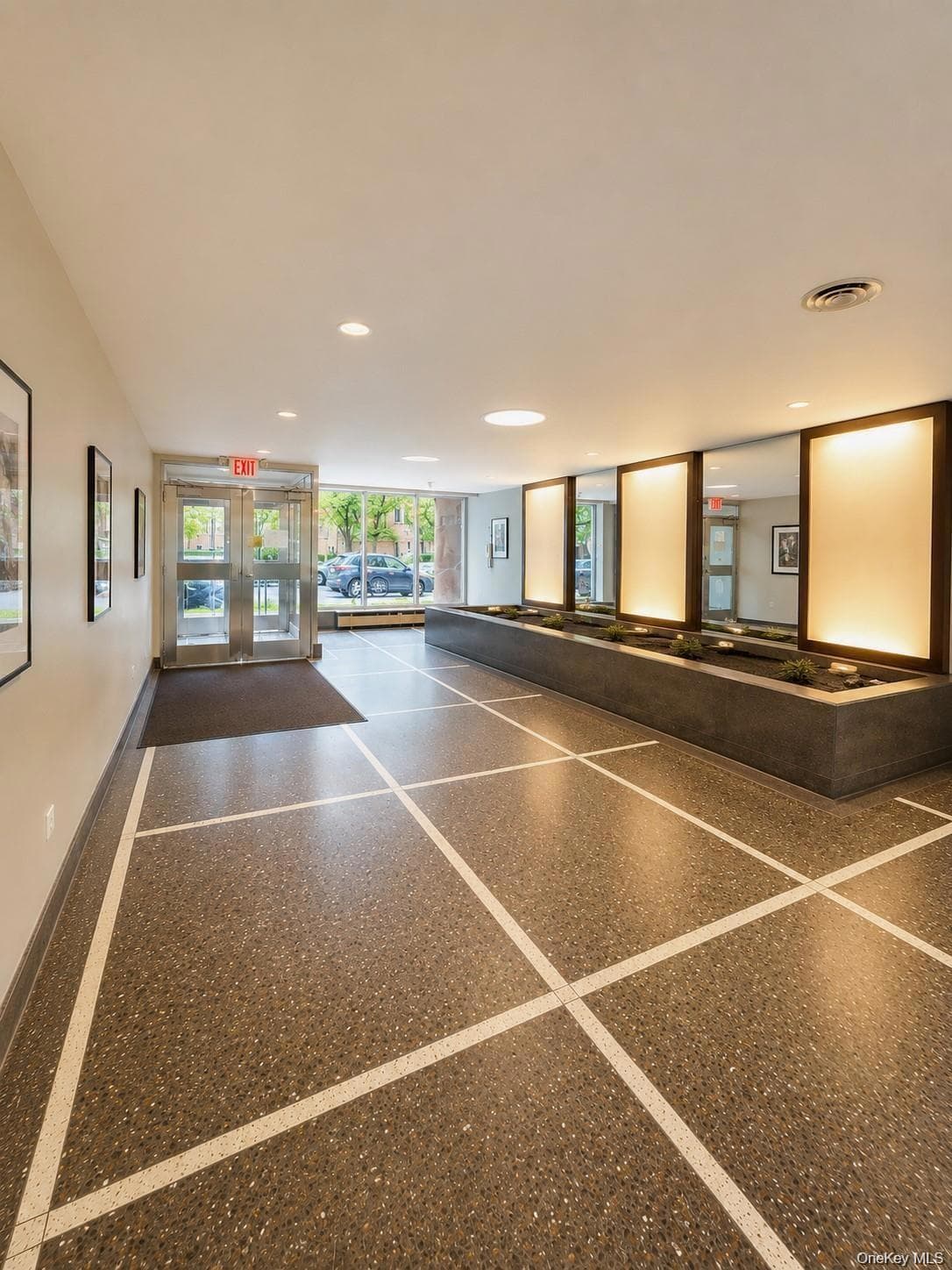 14470 41st Avenue Unit: 6 thumbnail 12