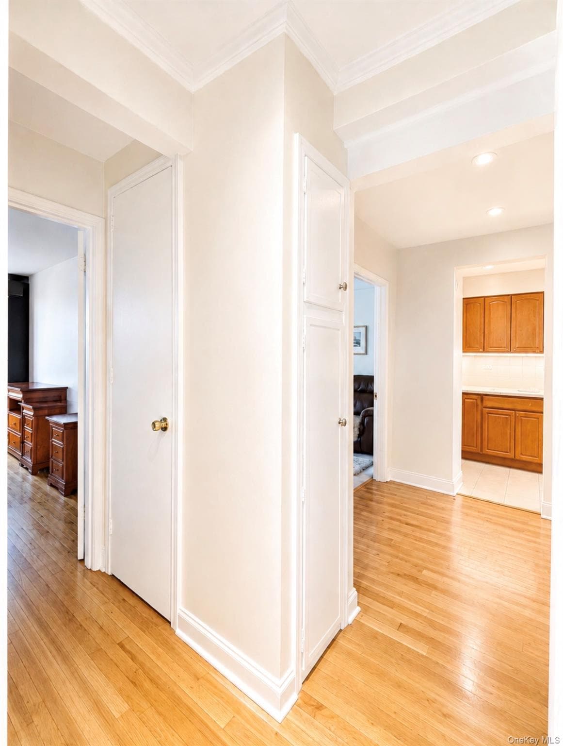 14470 41st Avenue Unit: 6 thumbnail 9
