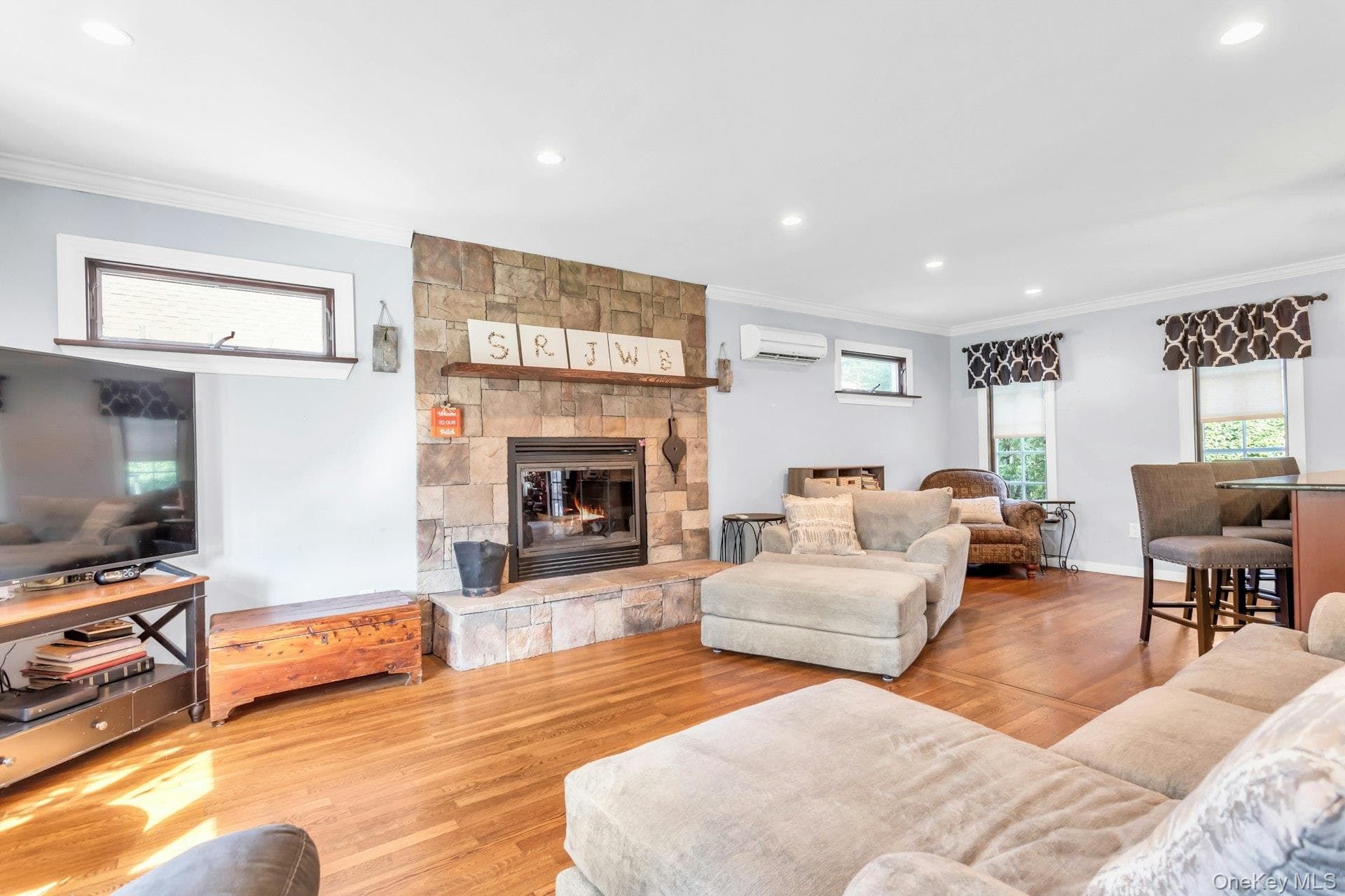 22 Bryce Avenue thumbnail 8