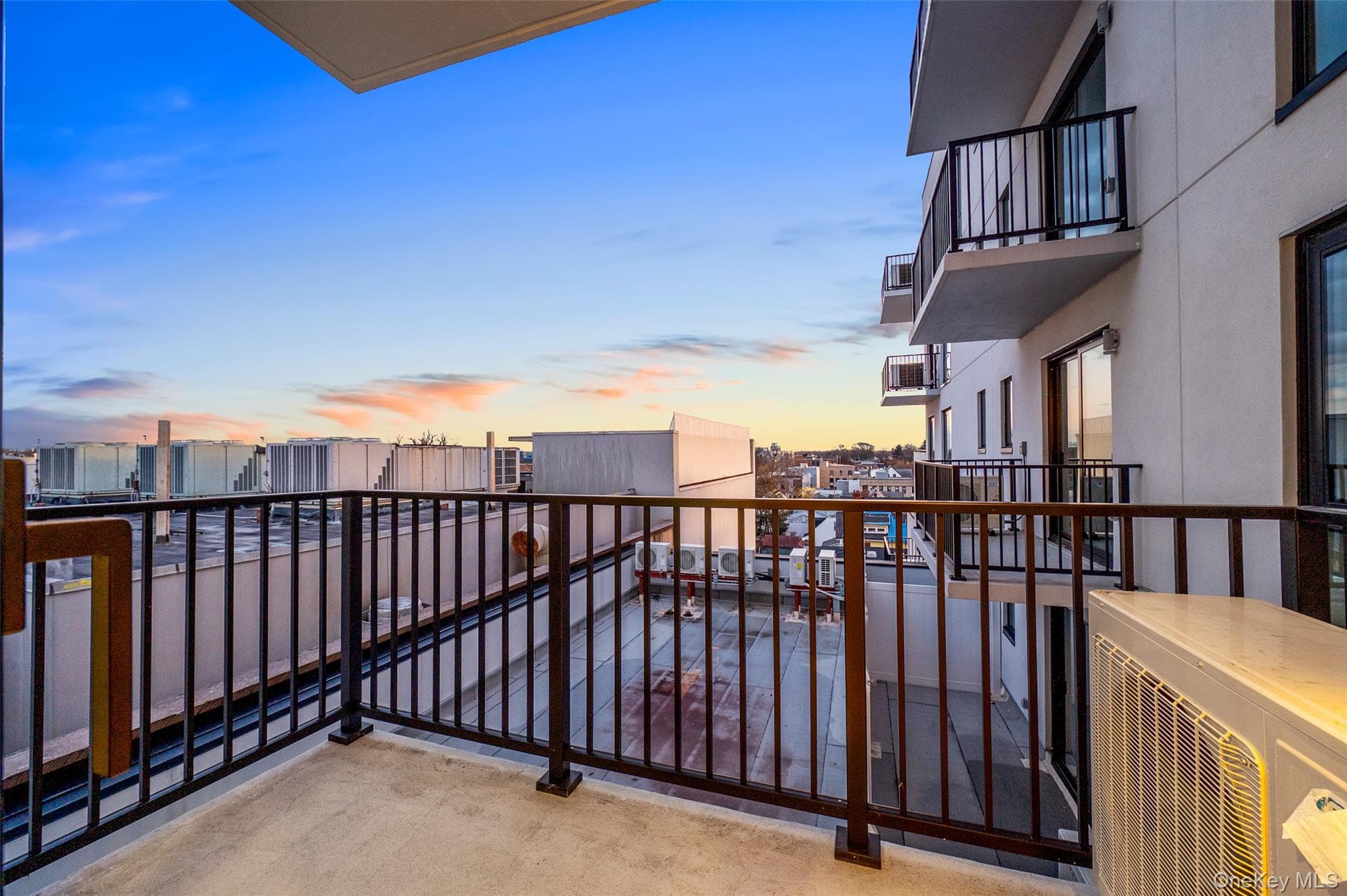 150-02 Northern Boulevard Unit: 4J thumbnail 10