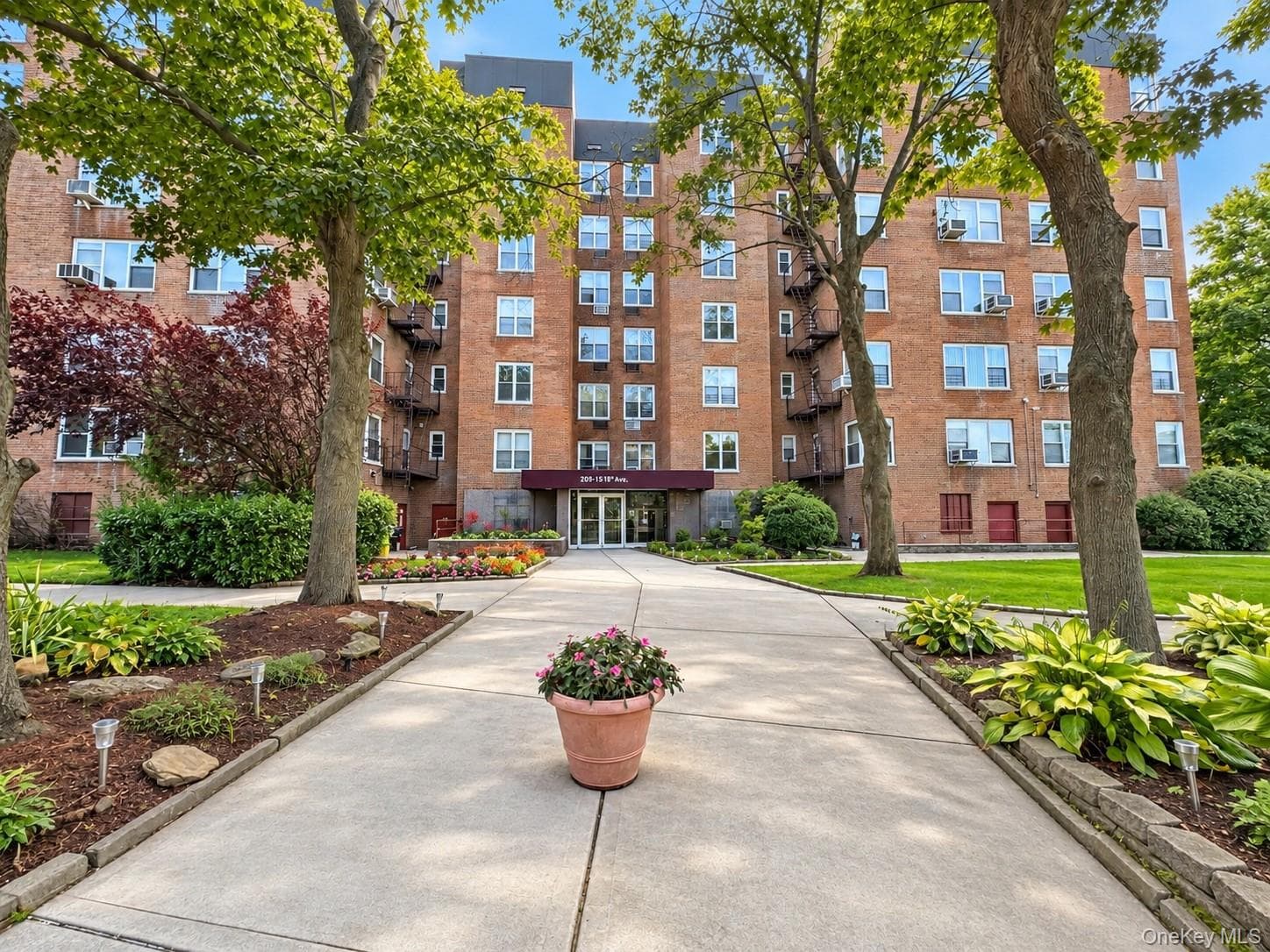 209-15 18th Avenue Unit: 6F thumbnail 2