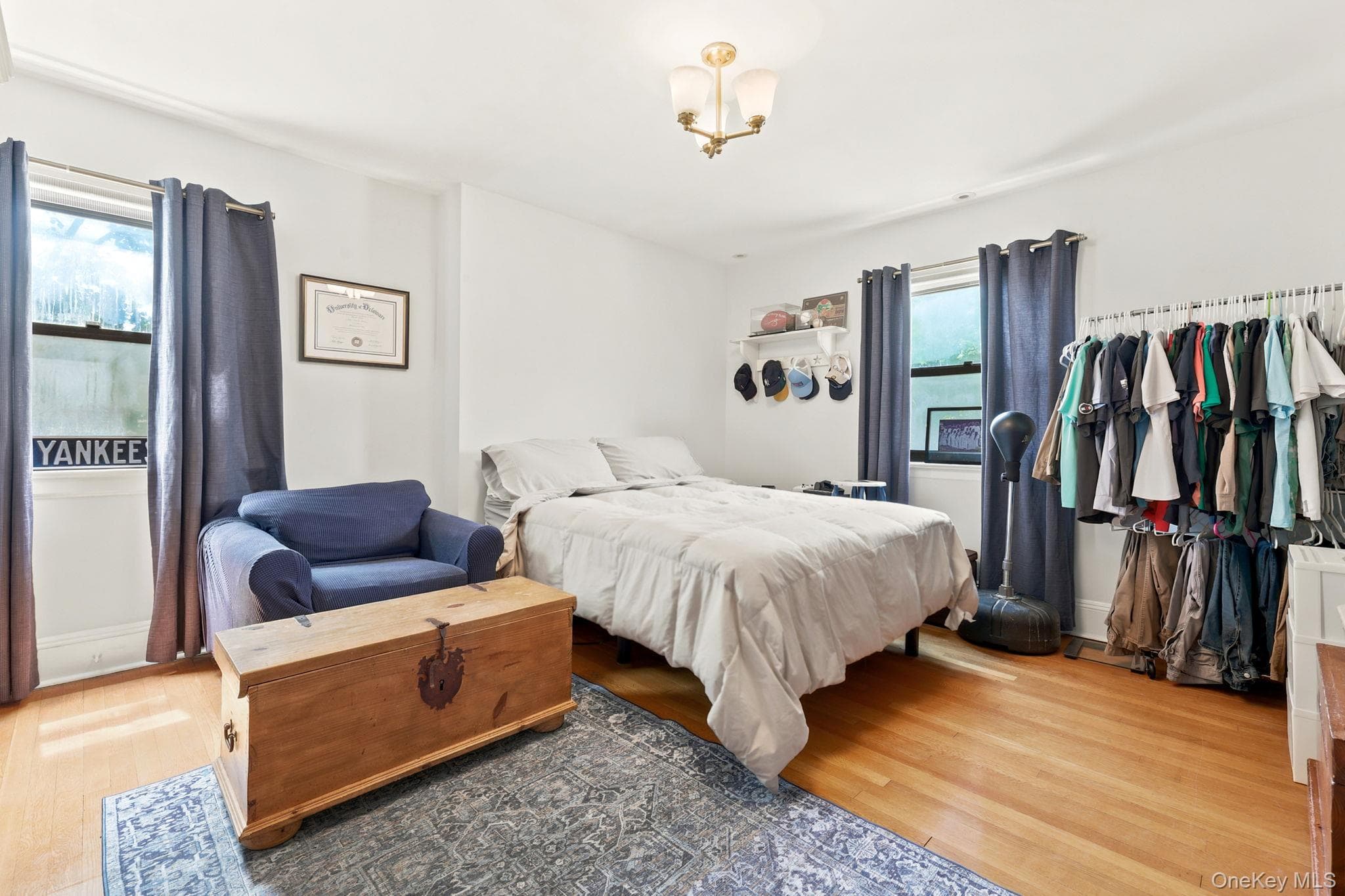 873 James Street thumbnail 16