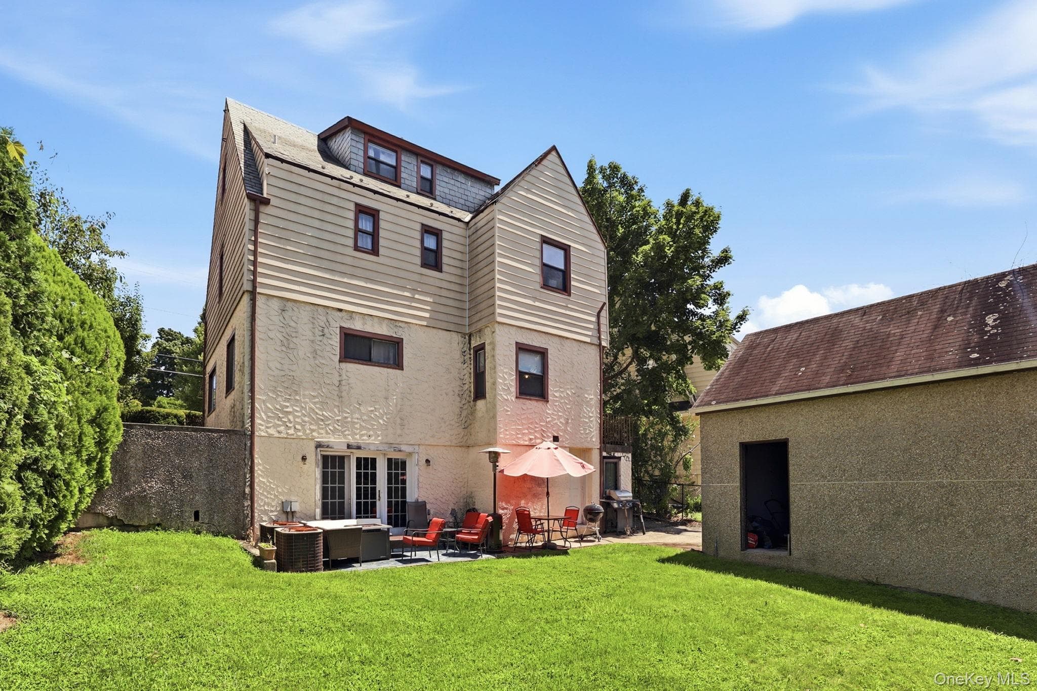 873 James Street thumbnail 25