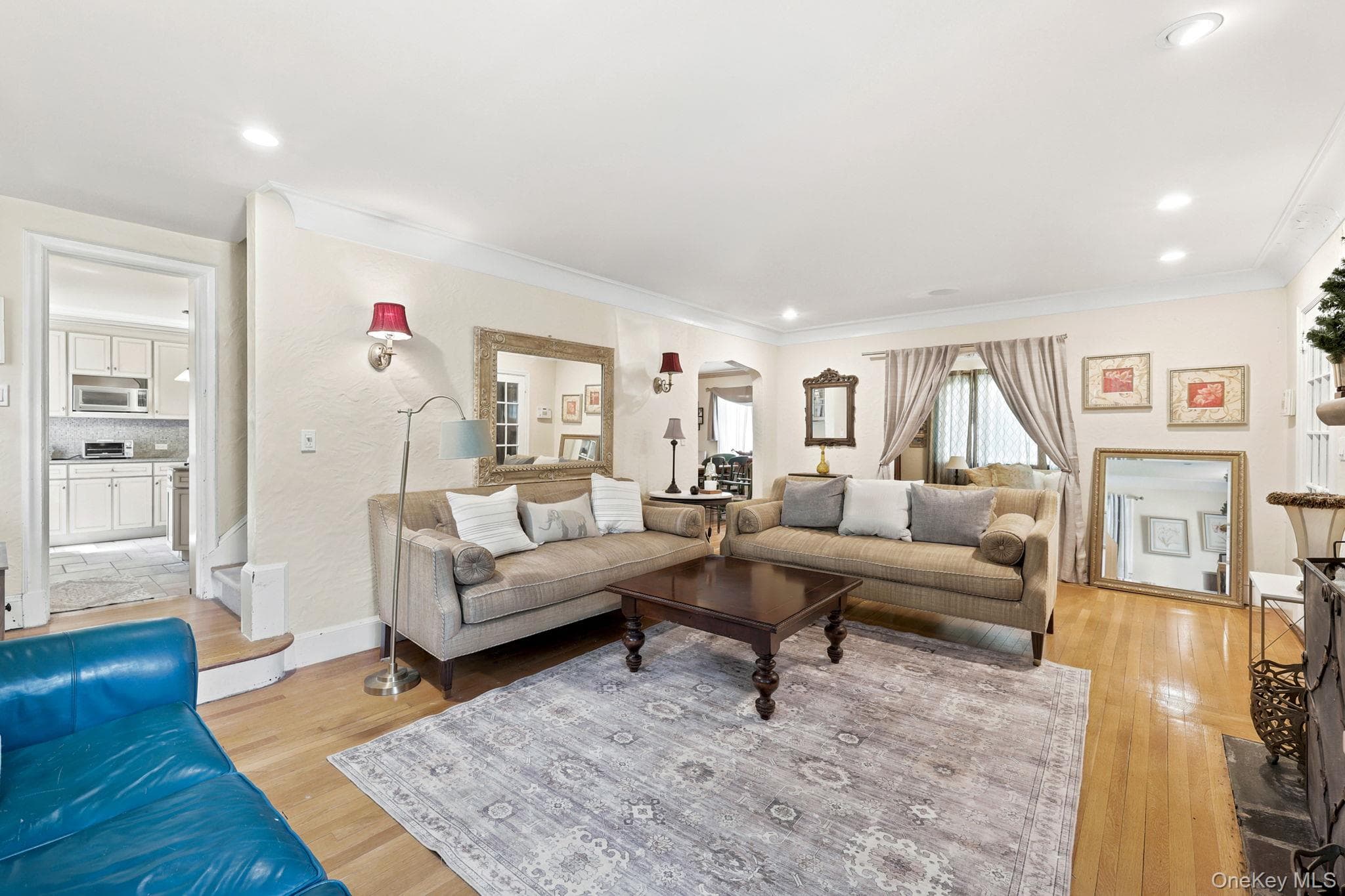 873 James Street thumbnail 9
