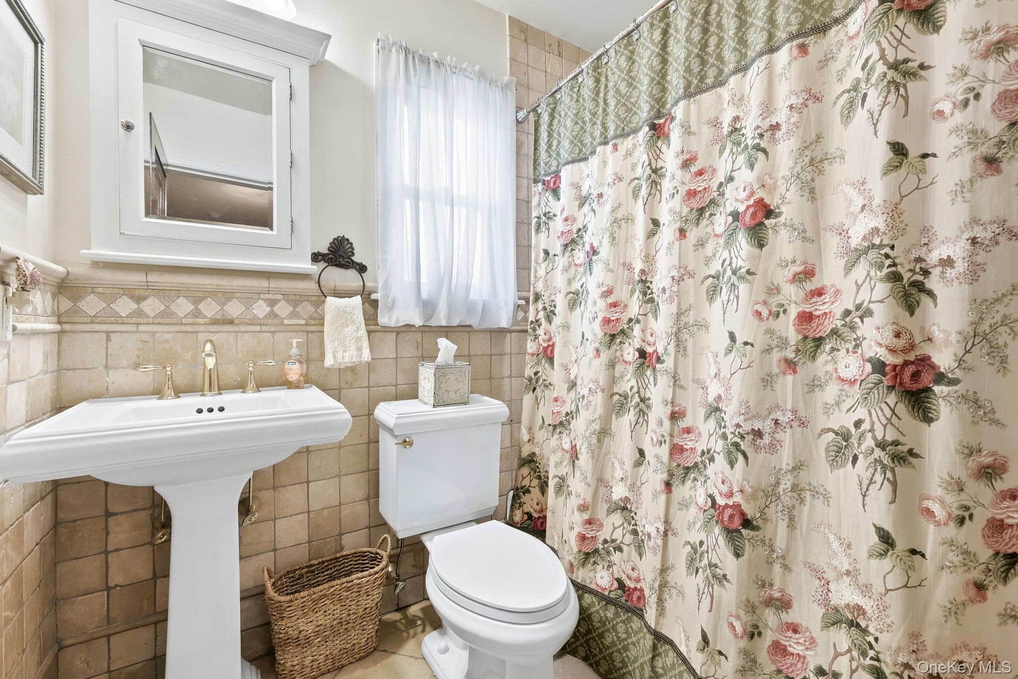 873 James Street thumbnail 17
