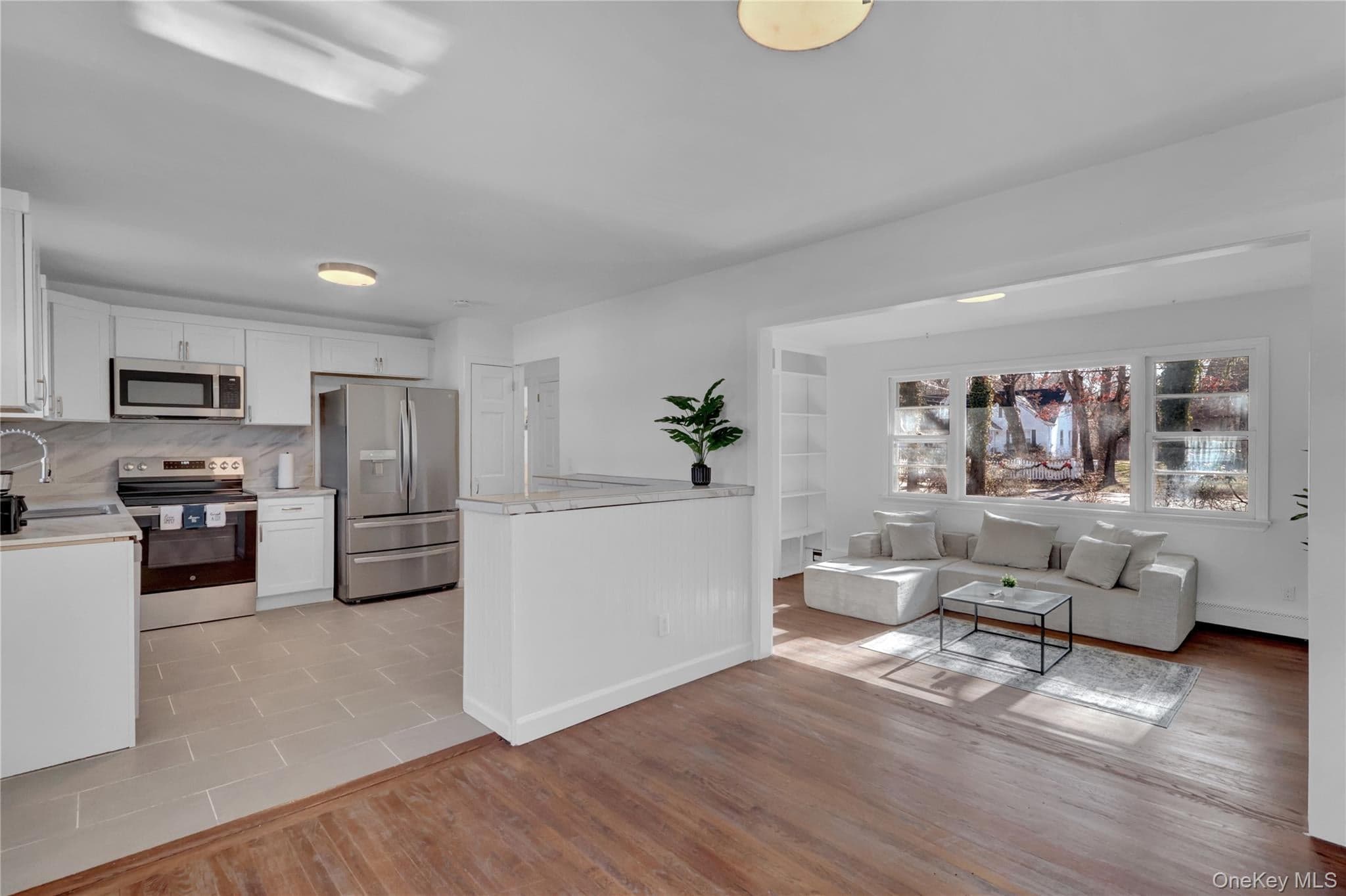 57 Middle Island Avenue thumbnail 5